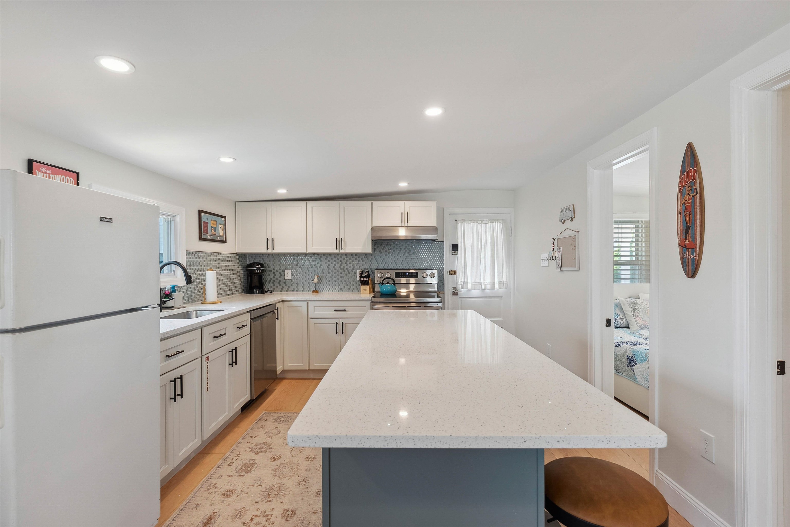 246 E 14th Avenue