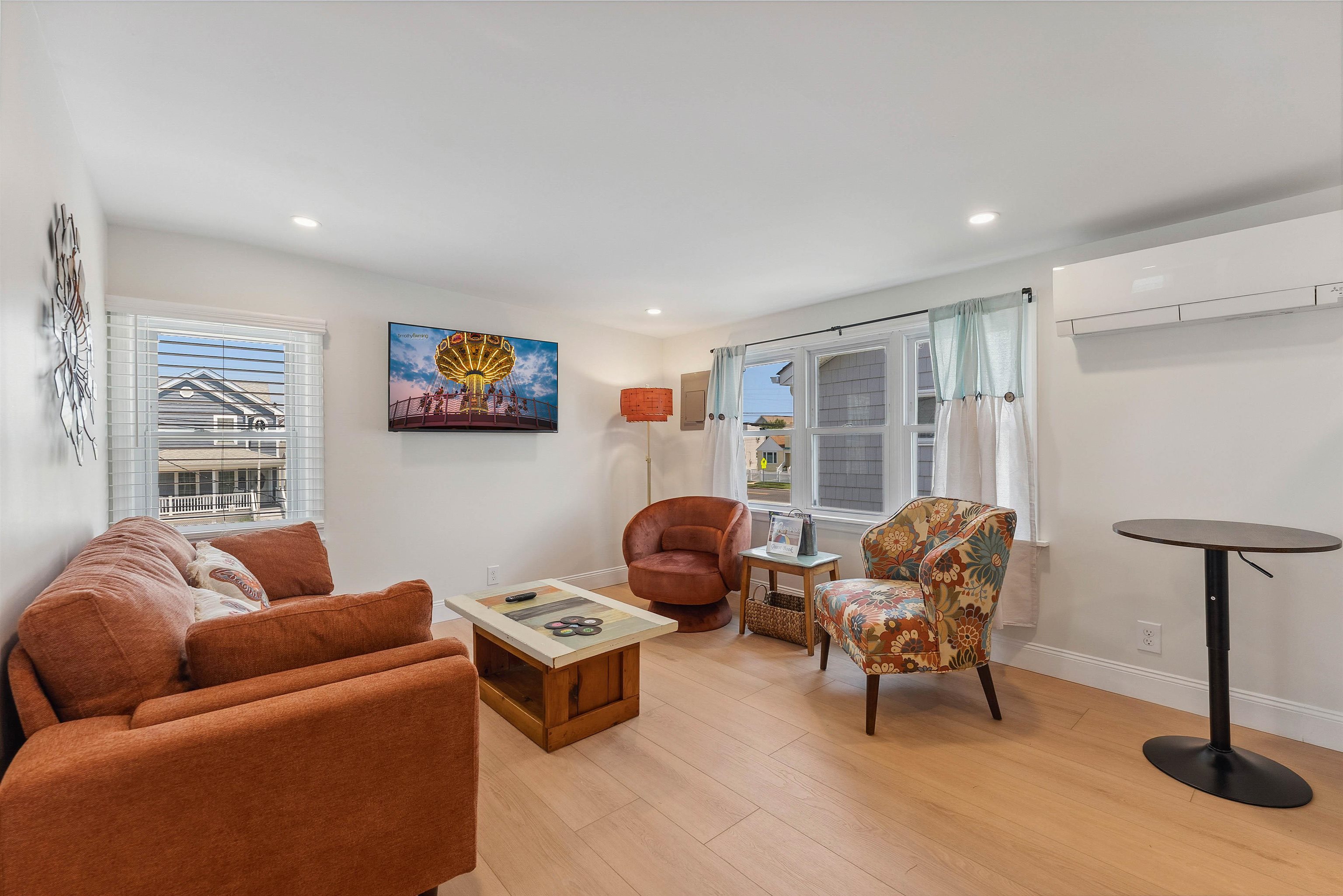 246 E 14th Avenue