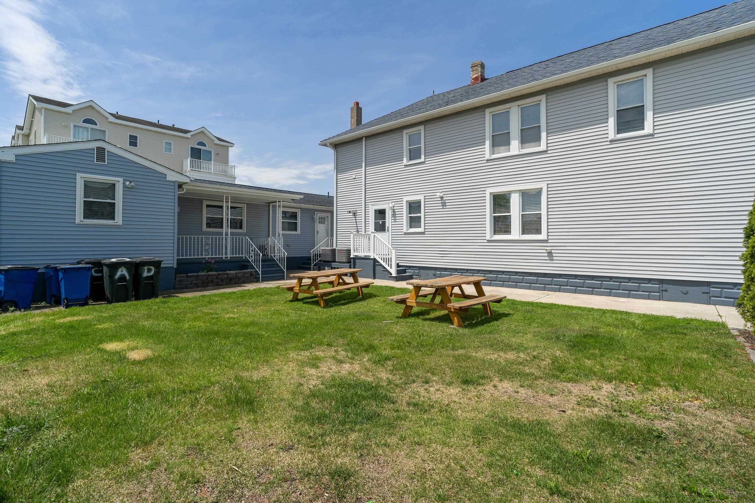 110 E 24th Avenue Unit: B