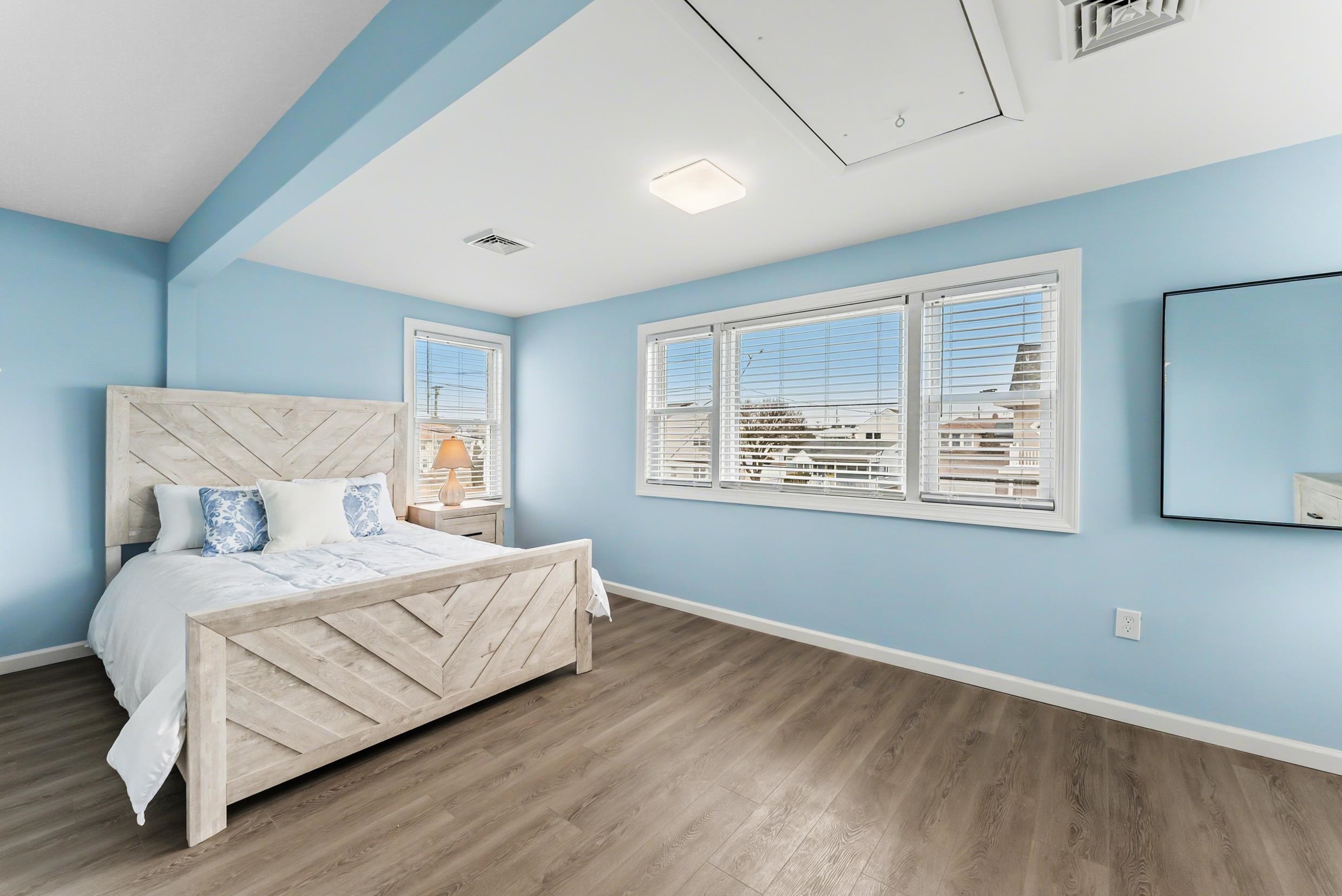 110 E 24th Avenue Unit: B