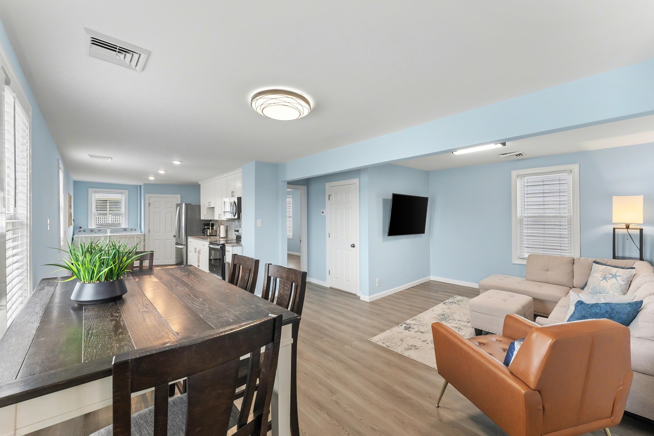 110 E 24th Avenue Unit: B