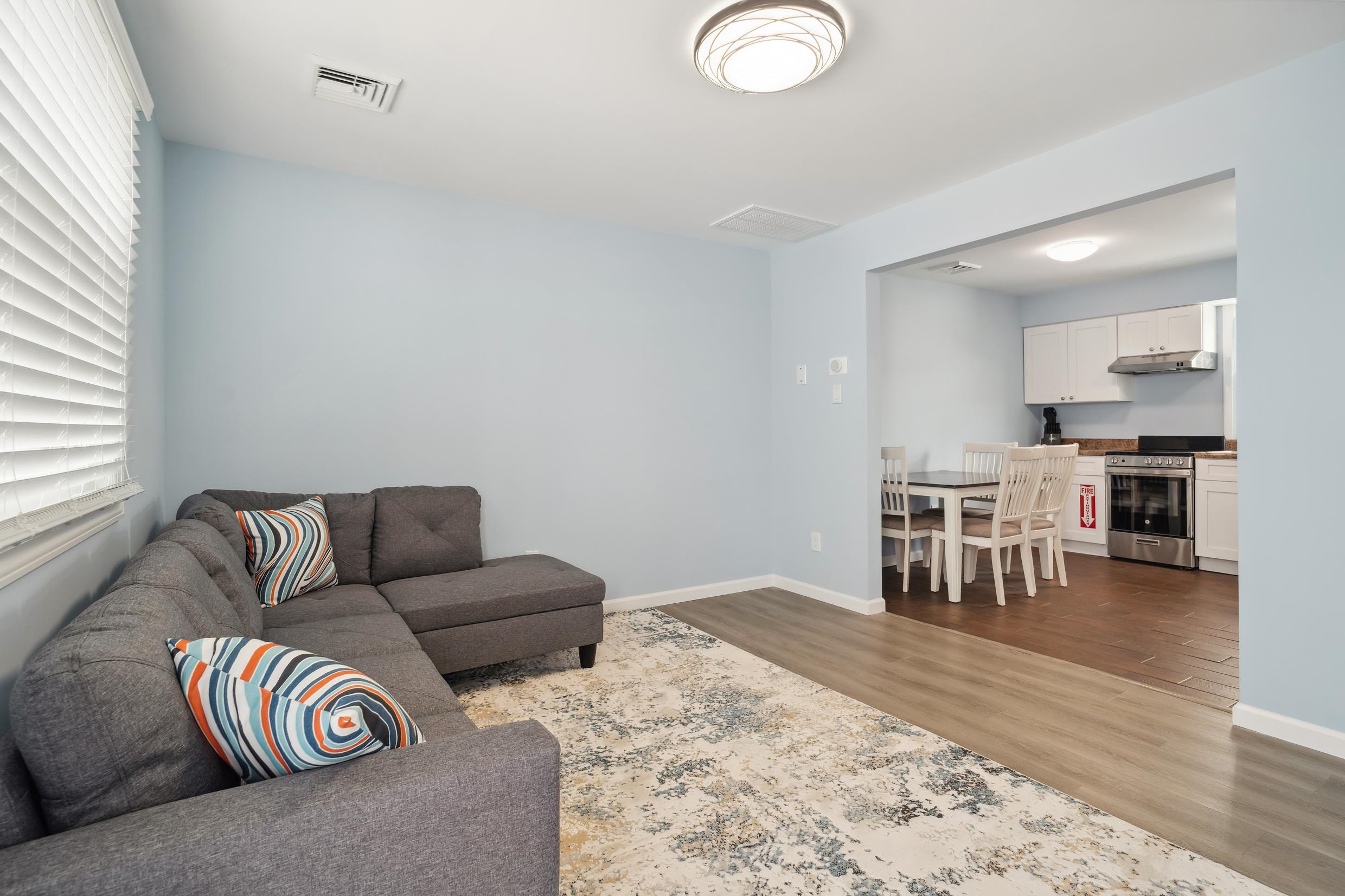 110 E 24th Avenue Unit: D