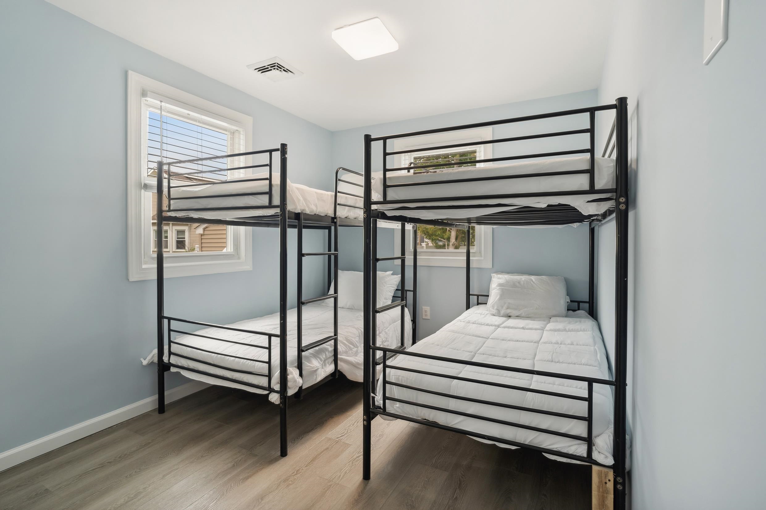 110 E 24th Avenue Unit: D