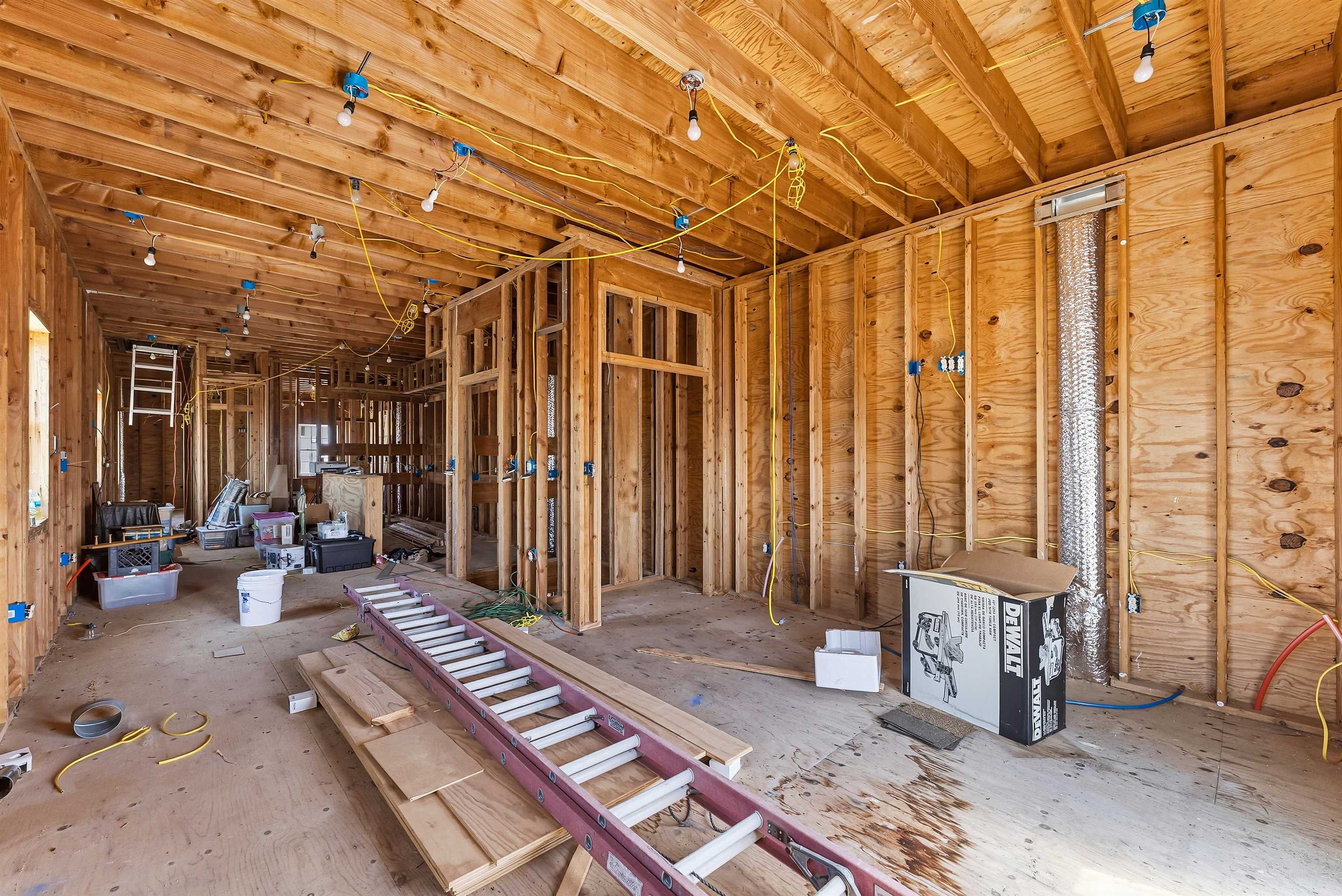 753 W Glenwood Ave