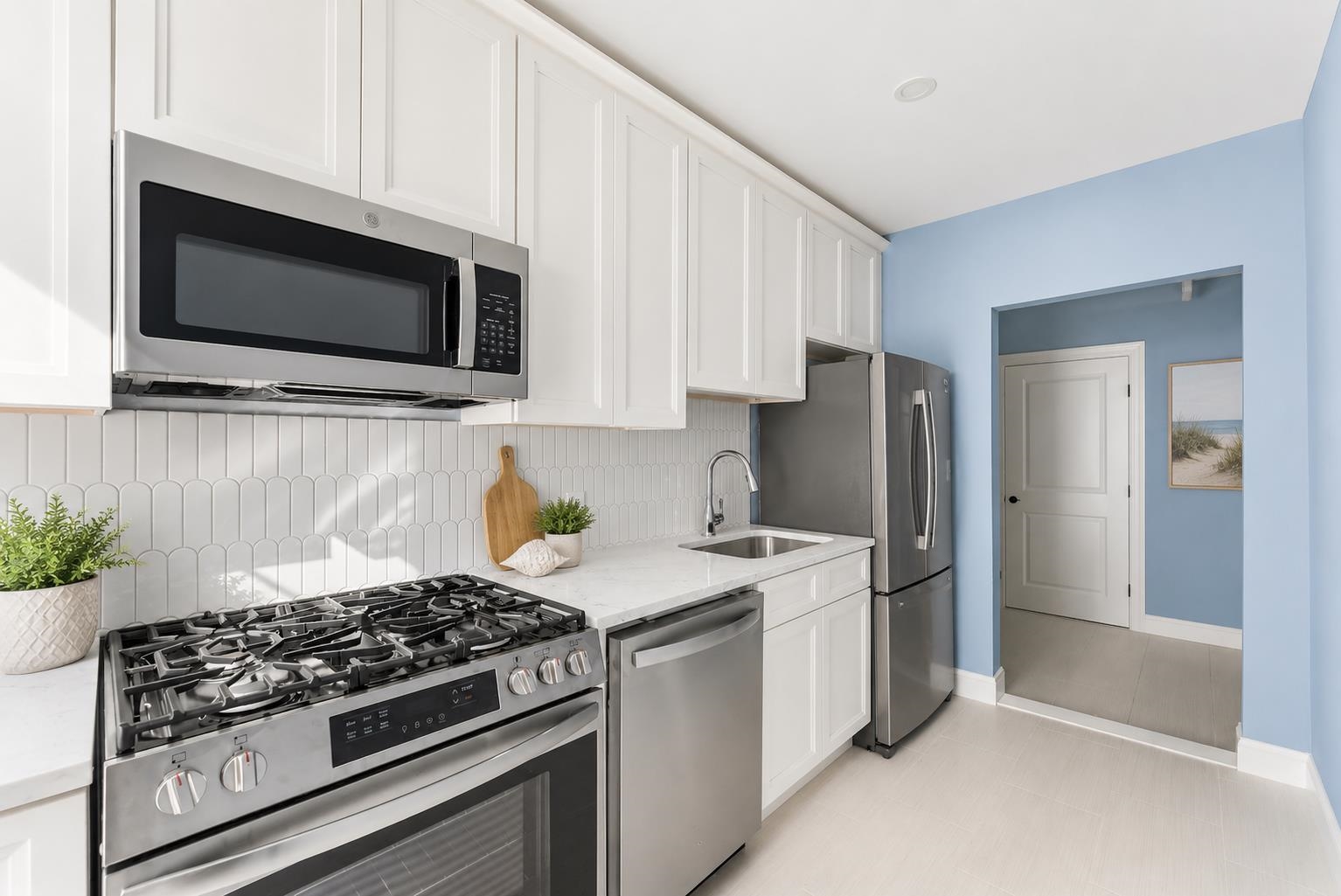 234 E 26th Avenue Unit: 2