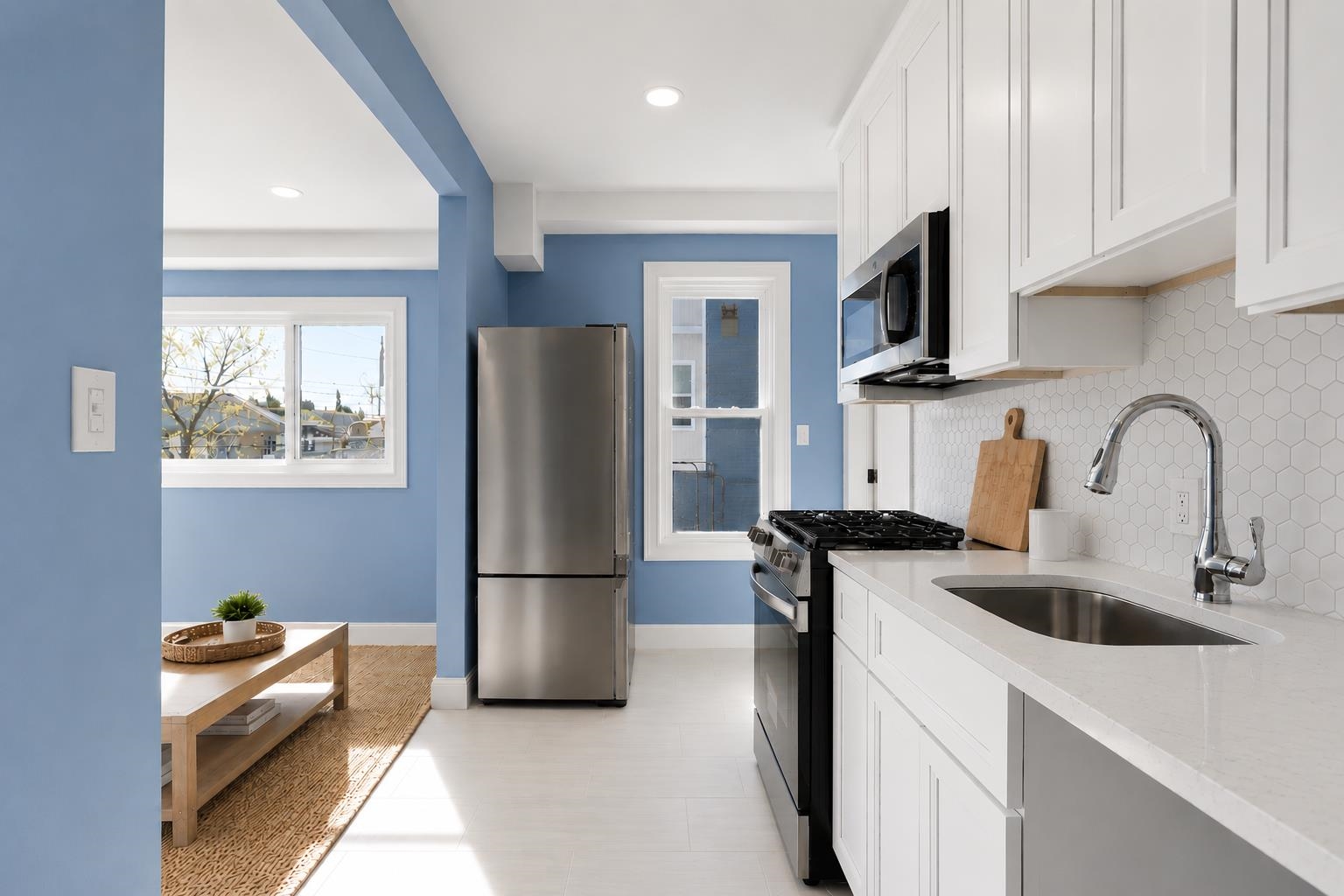 234 E 26th Avenue Unit: 4