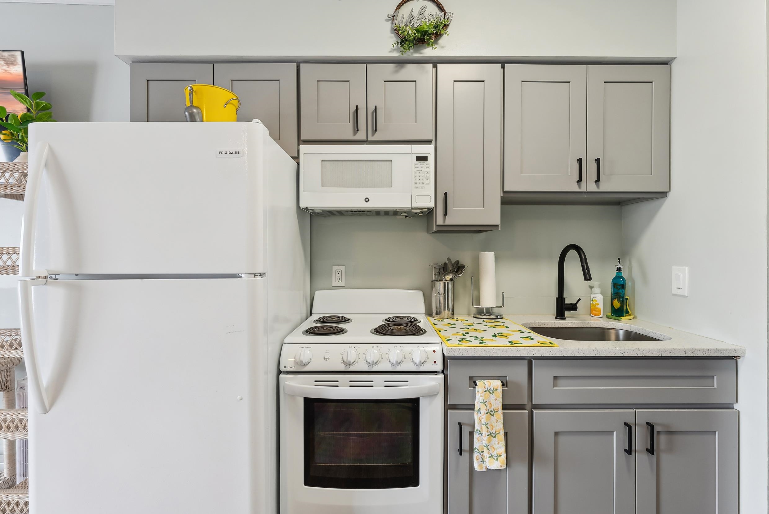 3201 Atlantic Avenue Unit: 310