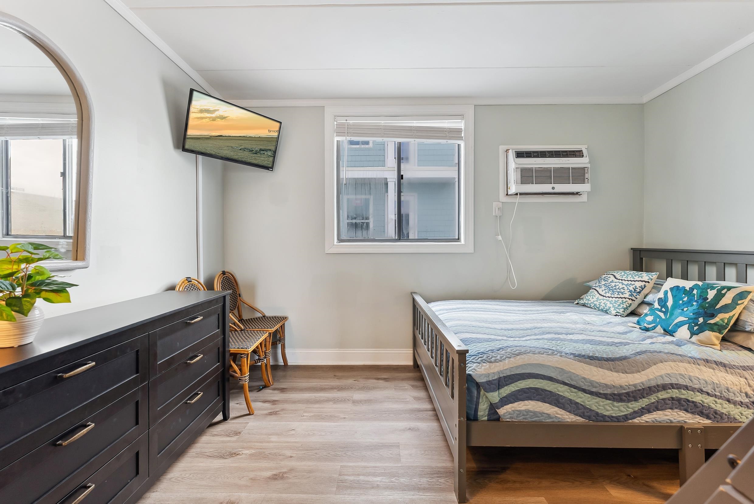 3201 Atlantic Avenue Unit: 310
