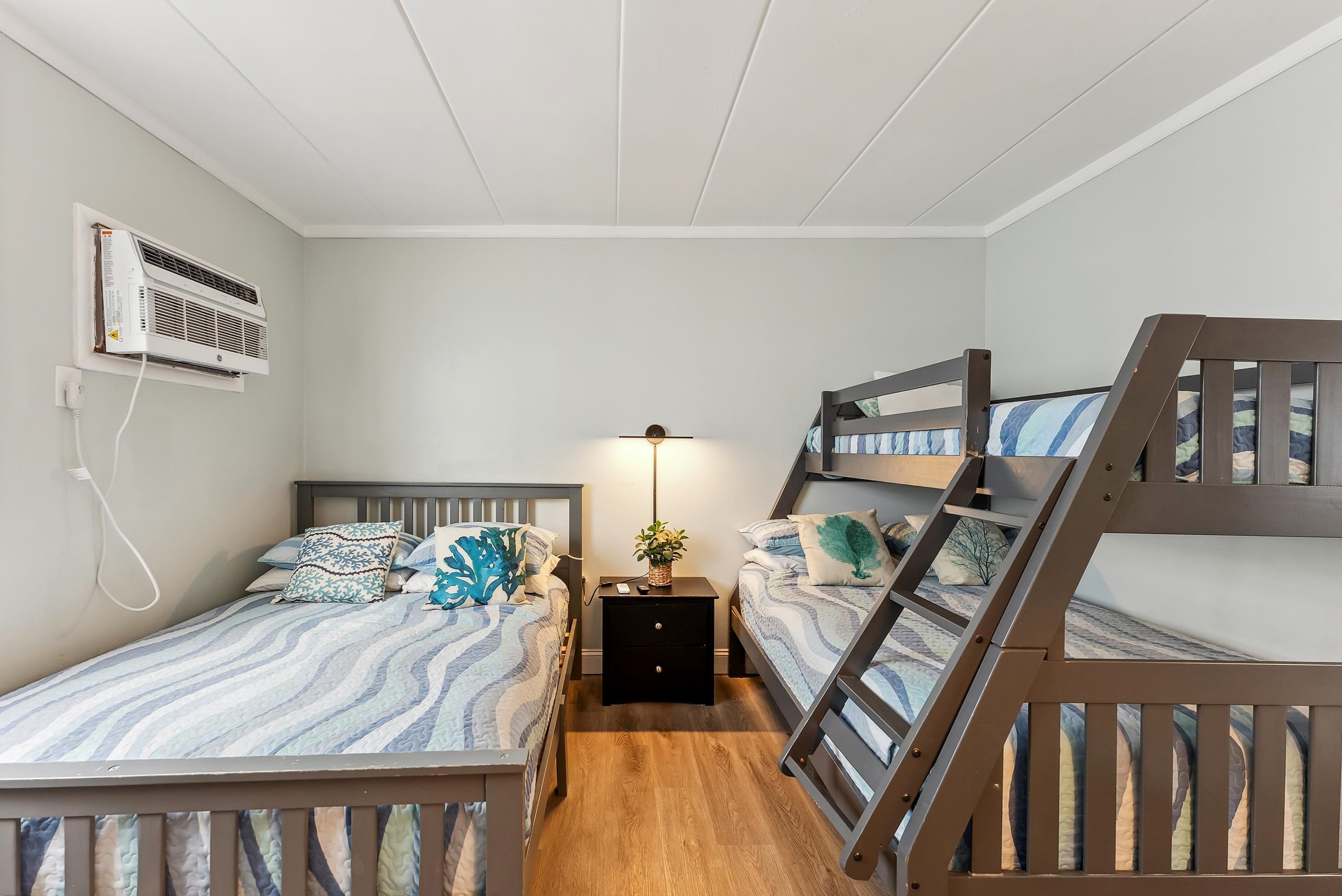 3201 Atlantic Avenue Unit: 310