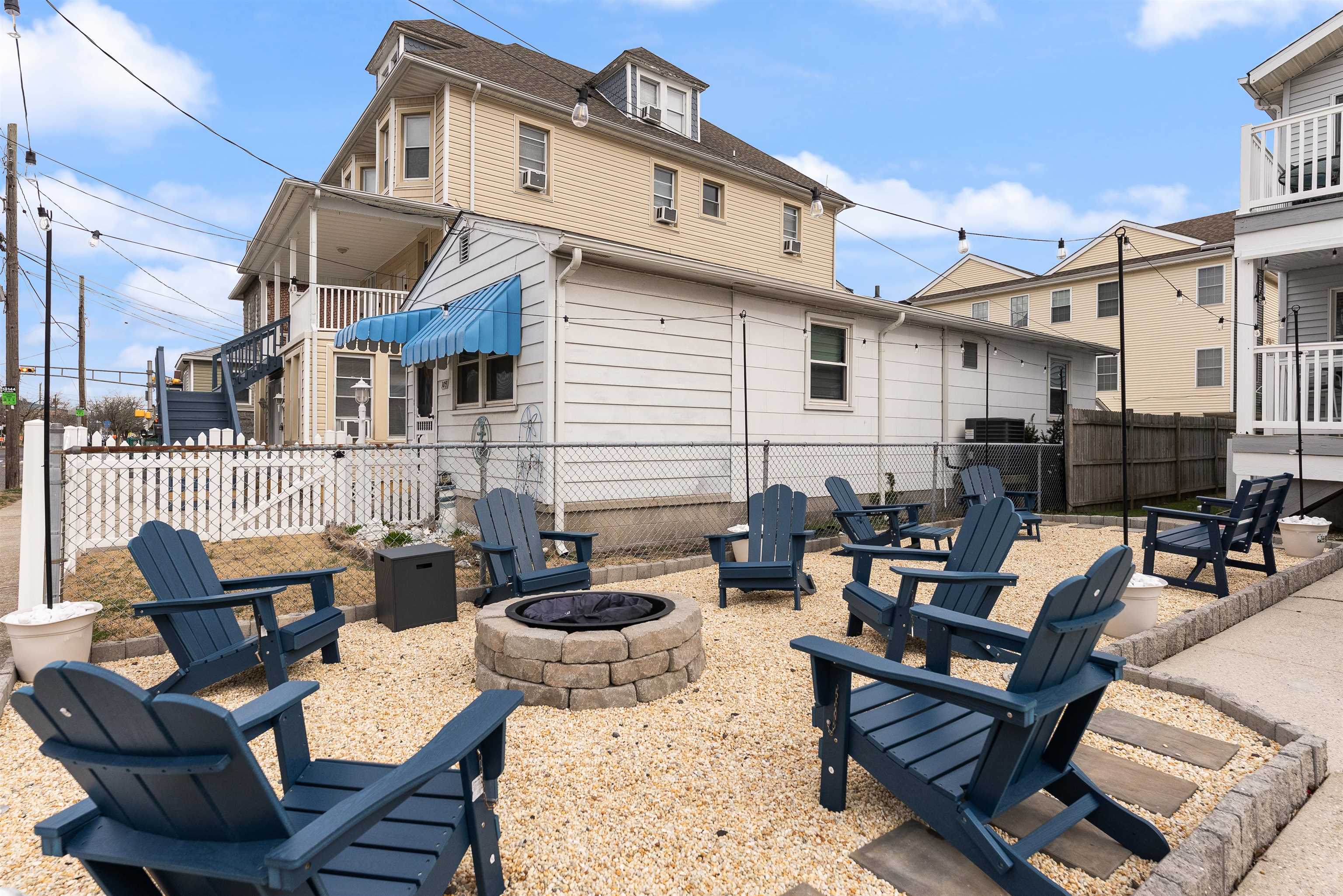111 E Magnolia Avenue Unit: C