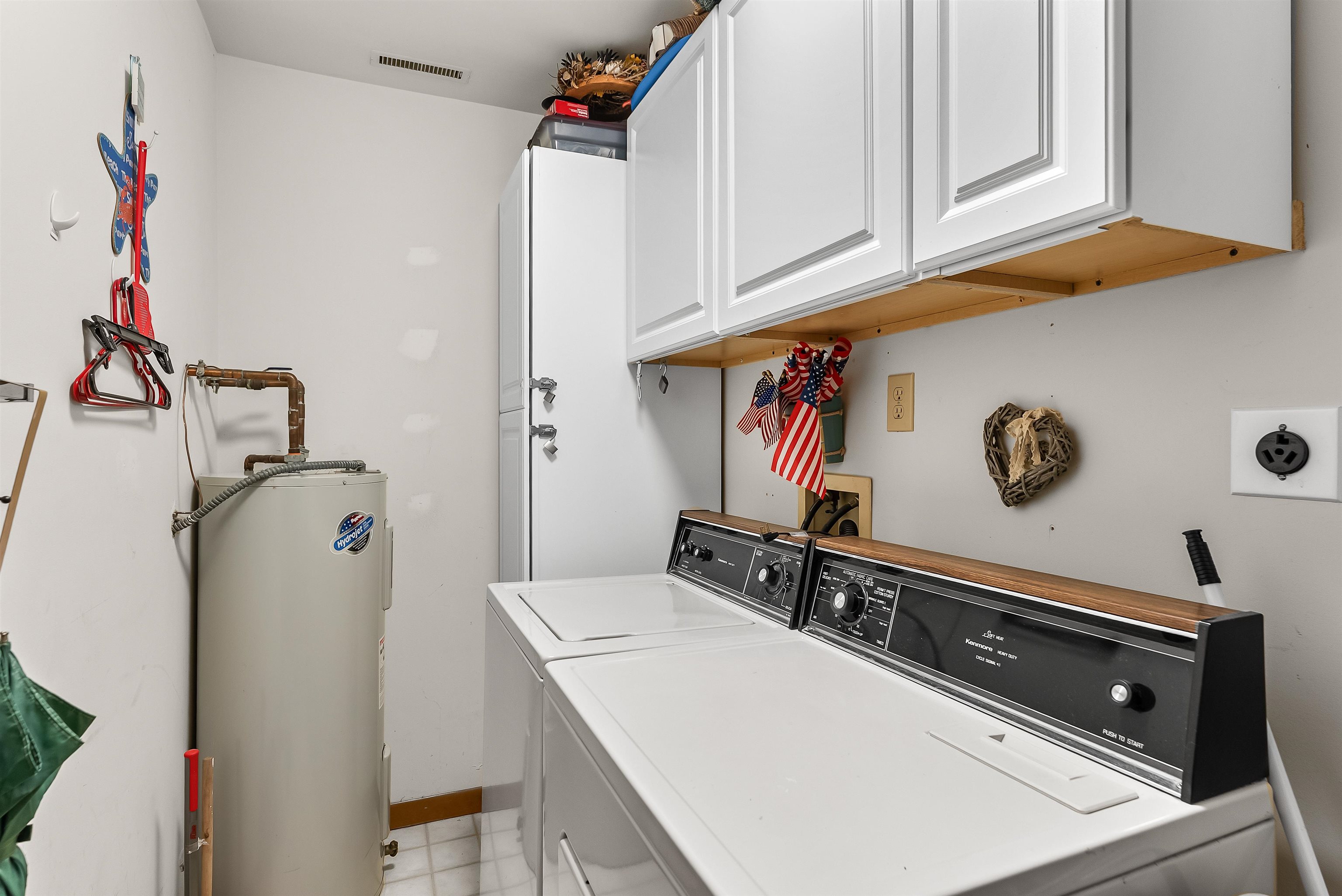 111 E Magnolia Avenue Unit: C