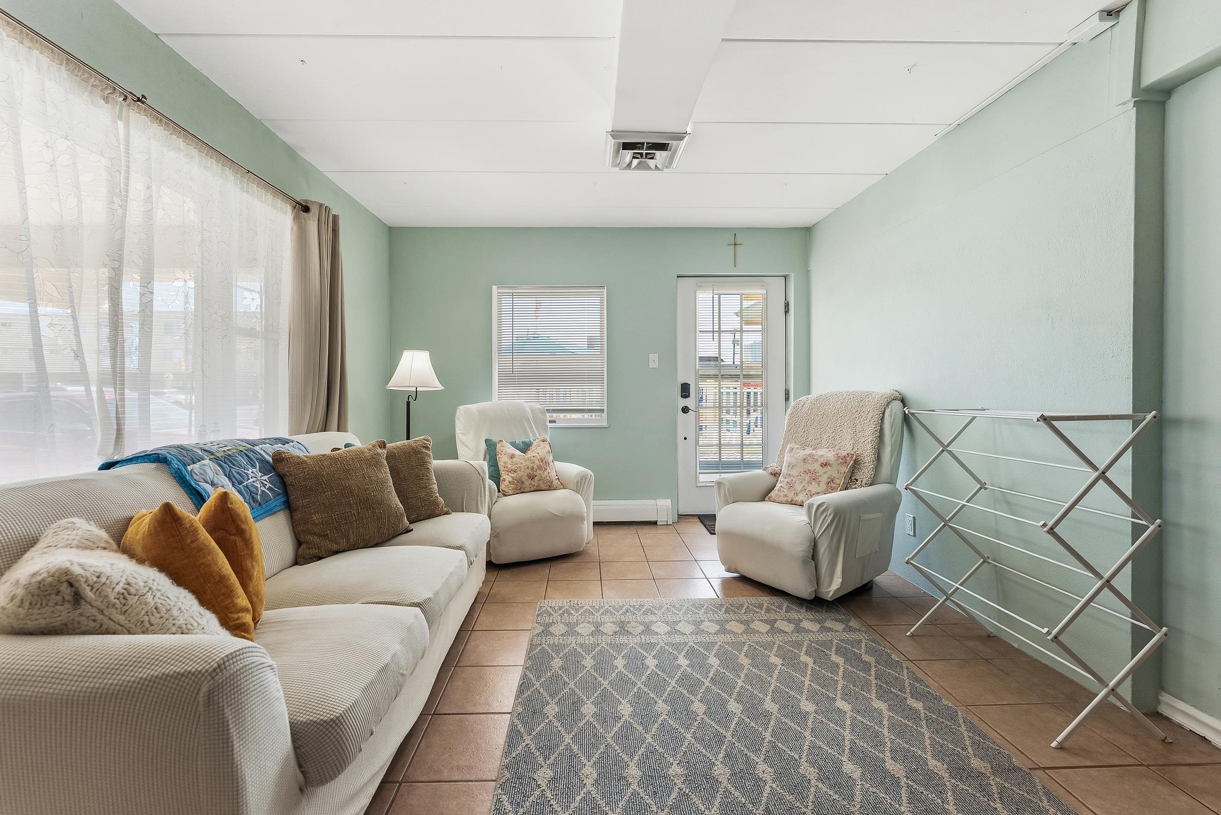 2510 Atlantic Avenue Unit: 100