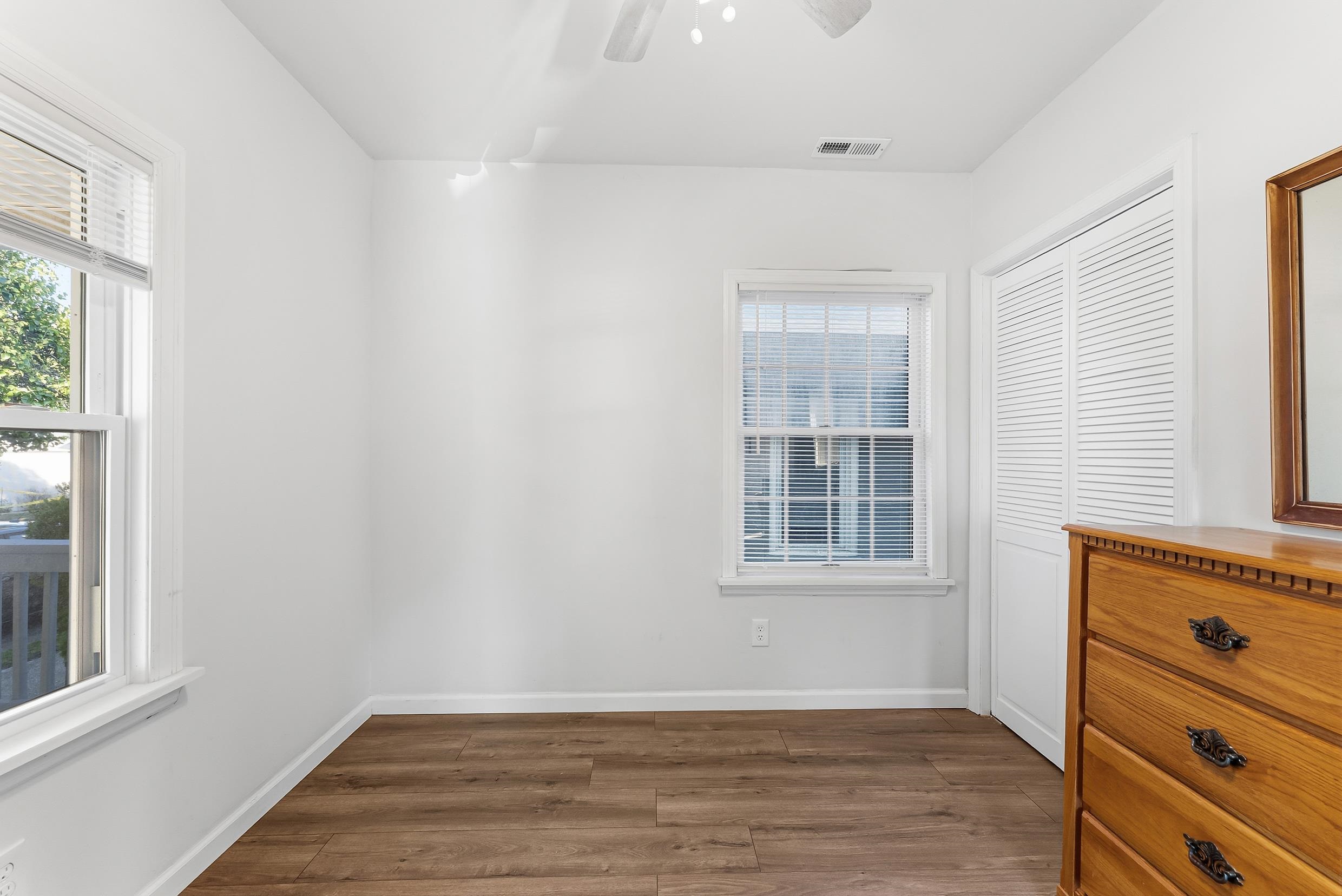 132 W Juniper Avenue