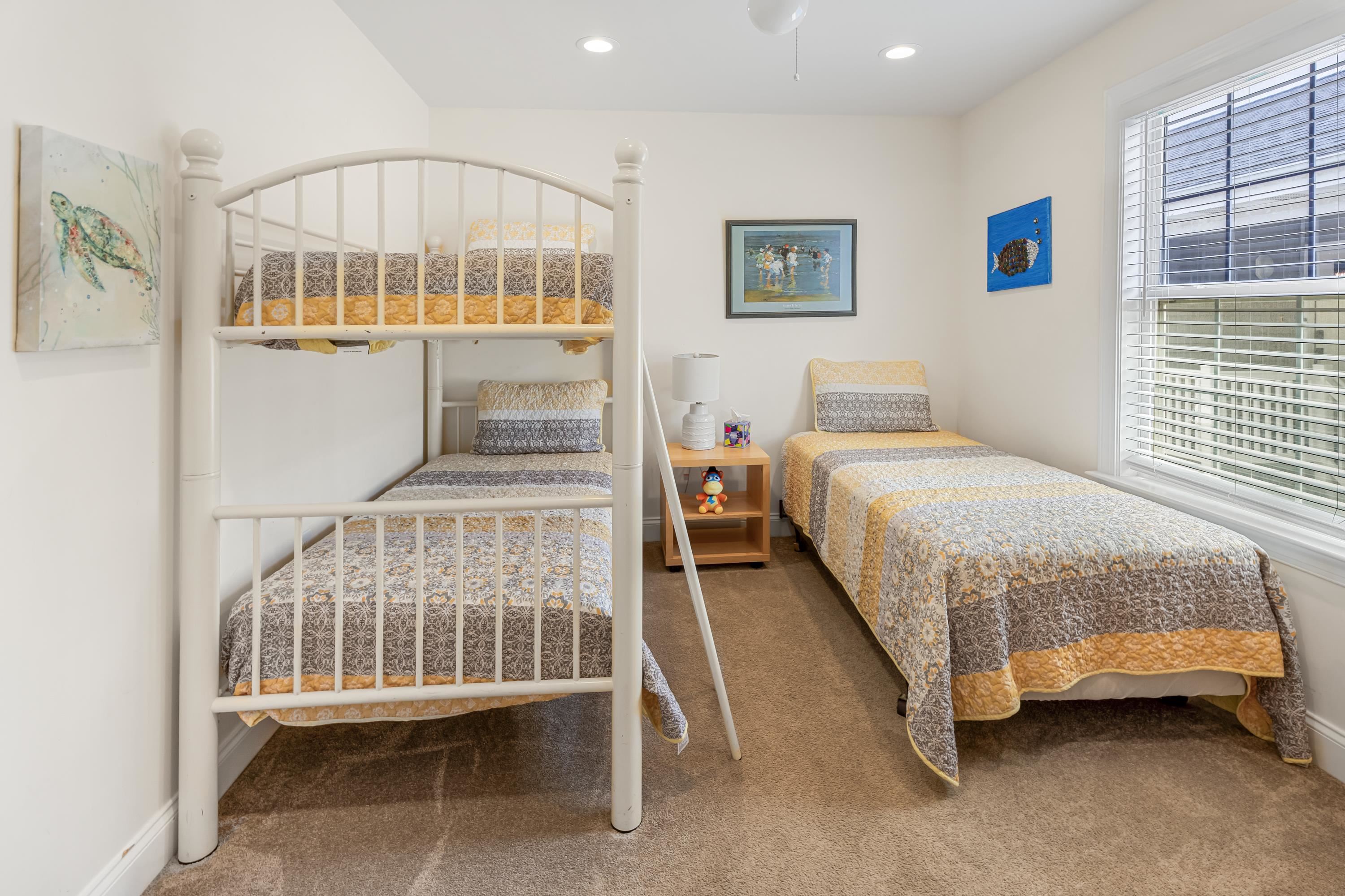 210 E Garfield Avenue Unit: B