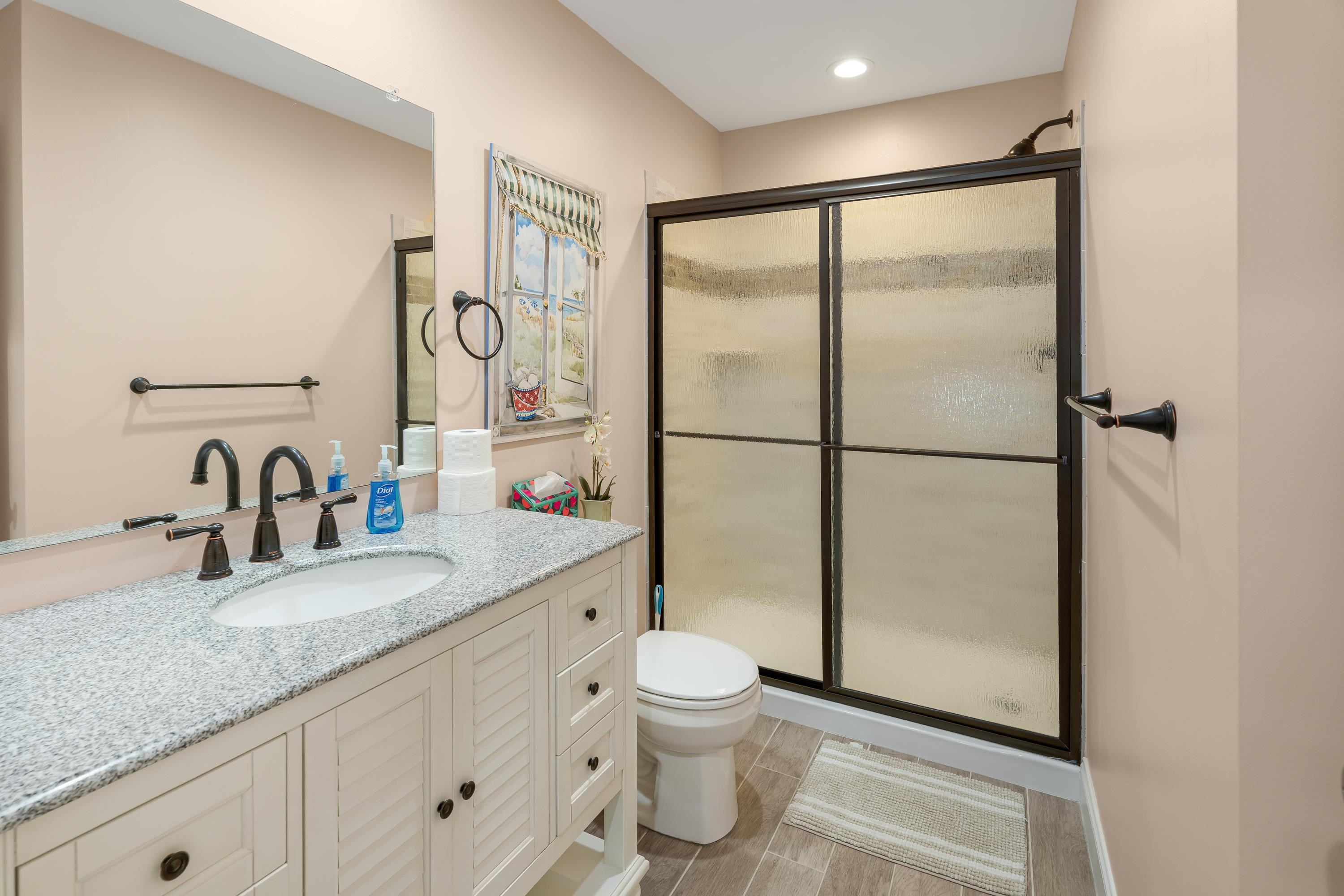 210 E Garfield Avenue Unit: B