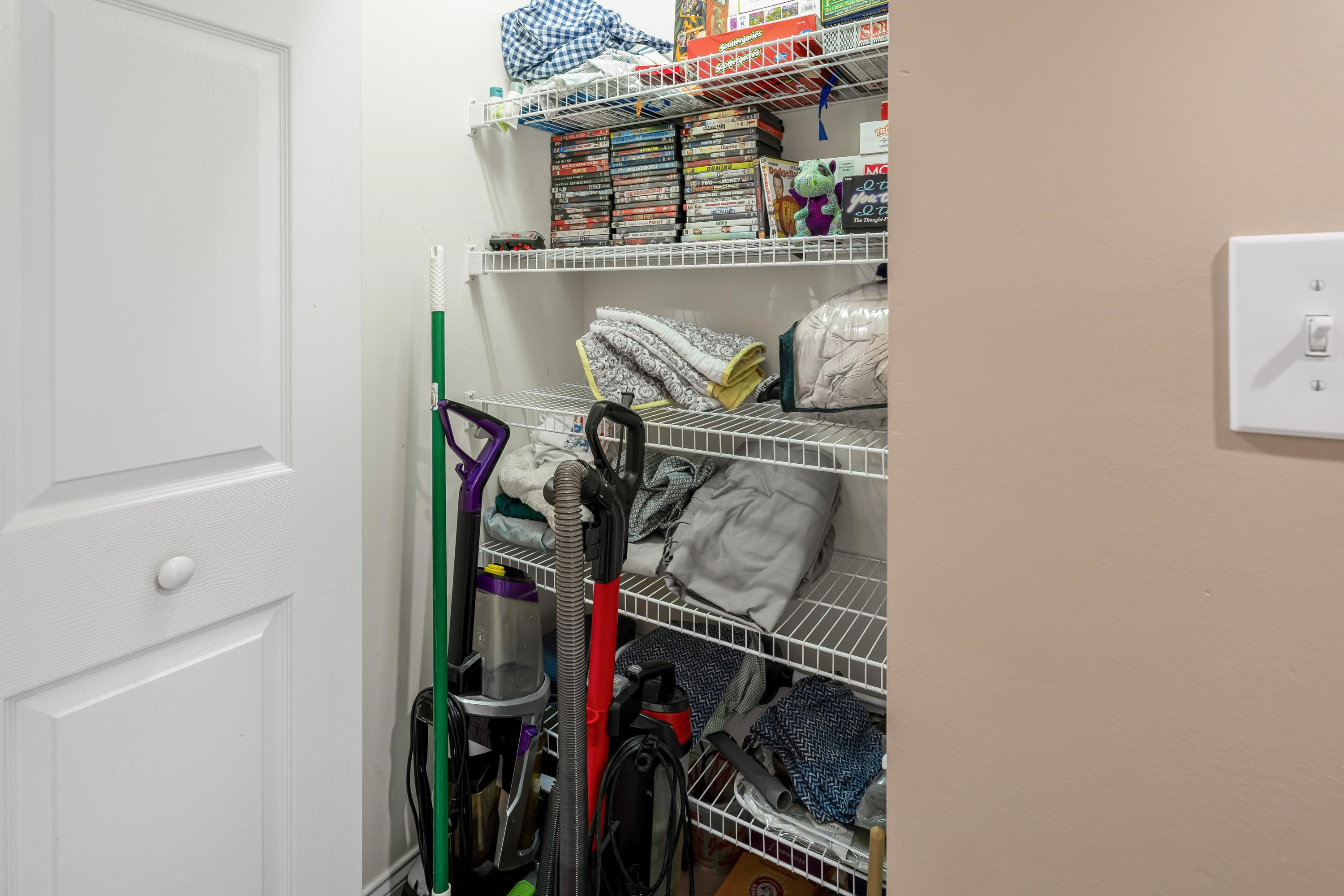 210 E Garfield Avenue Unit: B