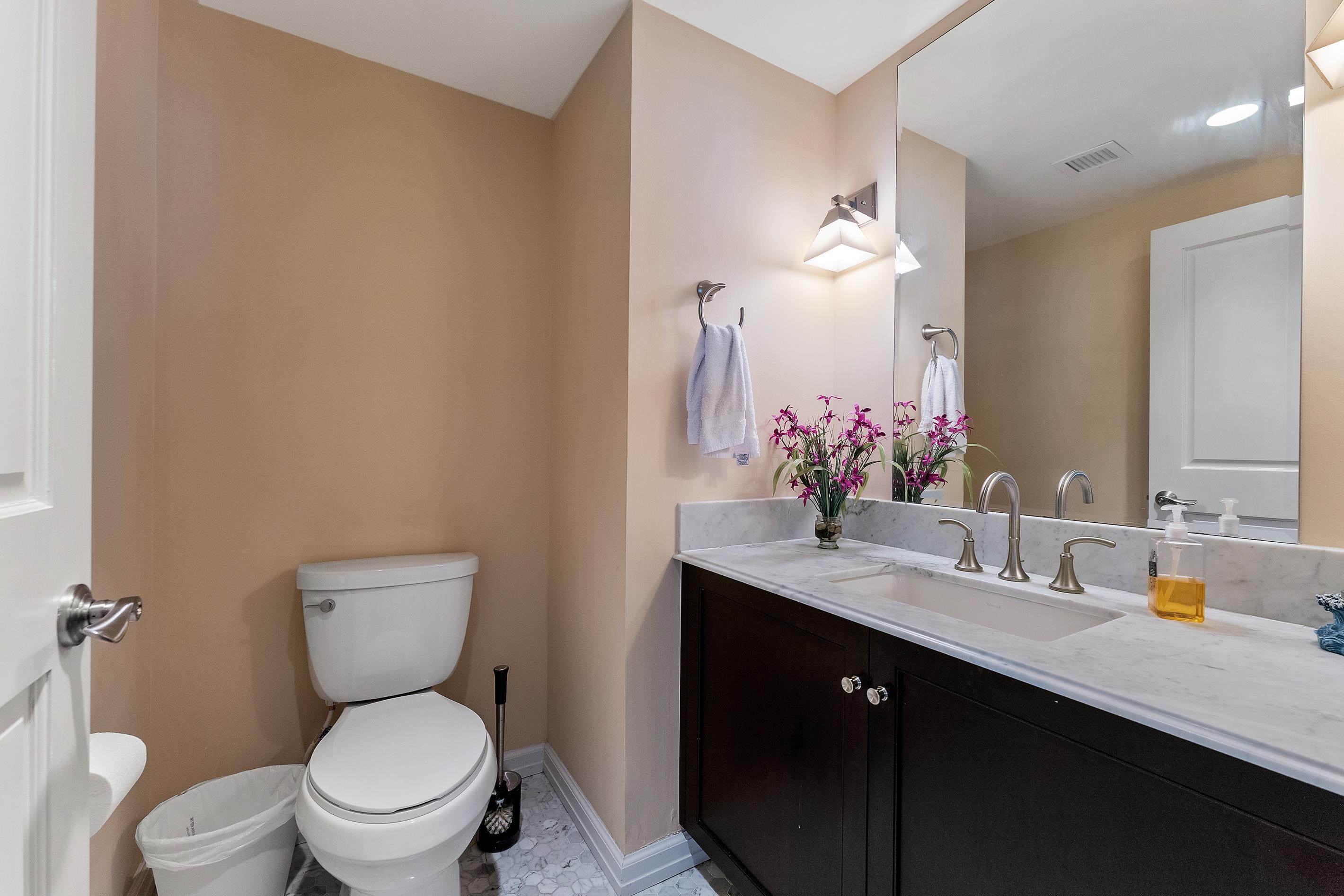 9601 Atlantic Avenue Unit: 203