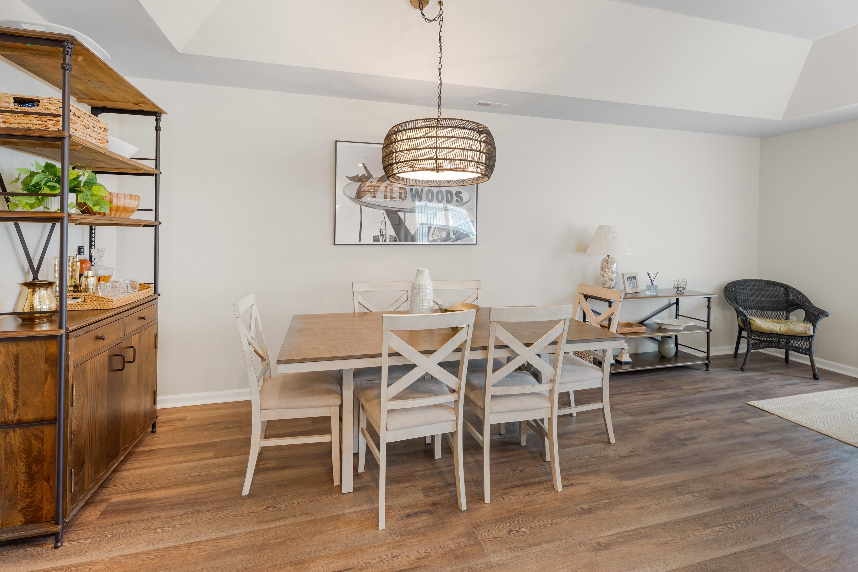229 E Andrews Avenue Unit: B