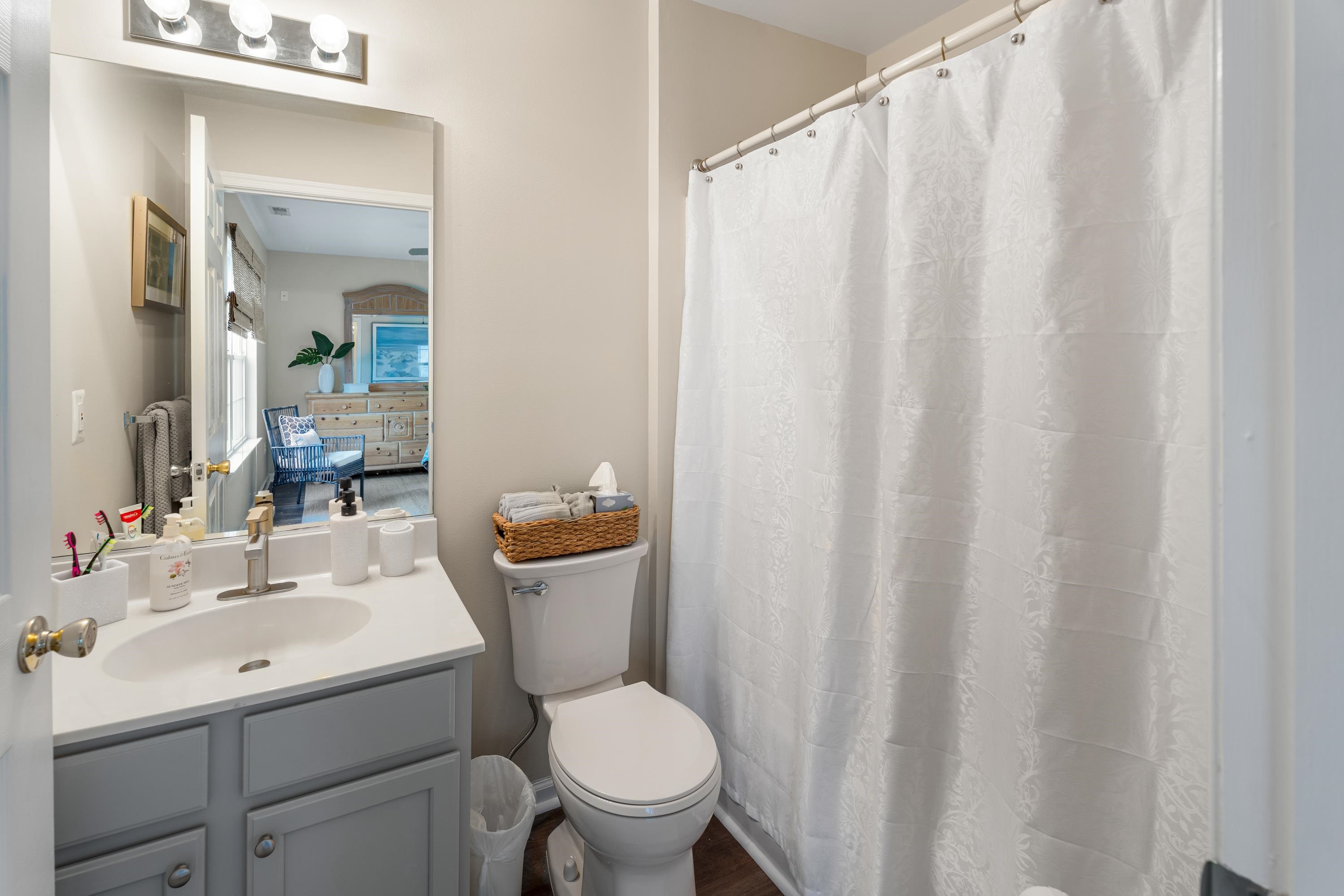229 E Andrews Avenue Unit: B