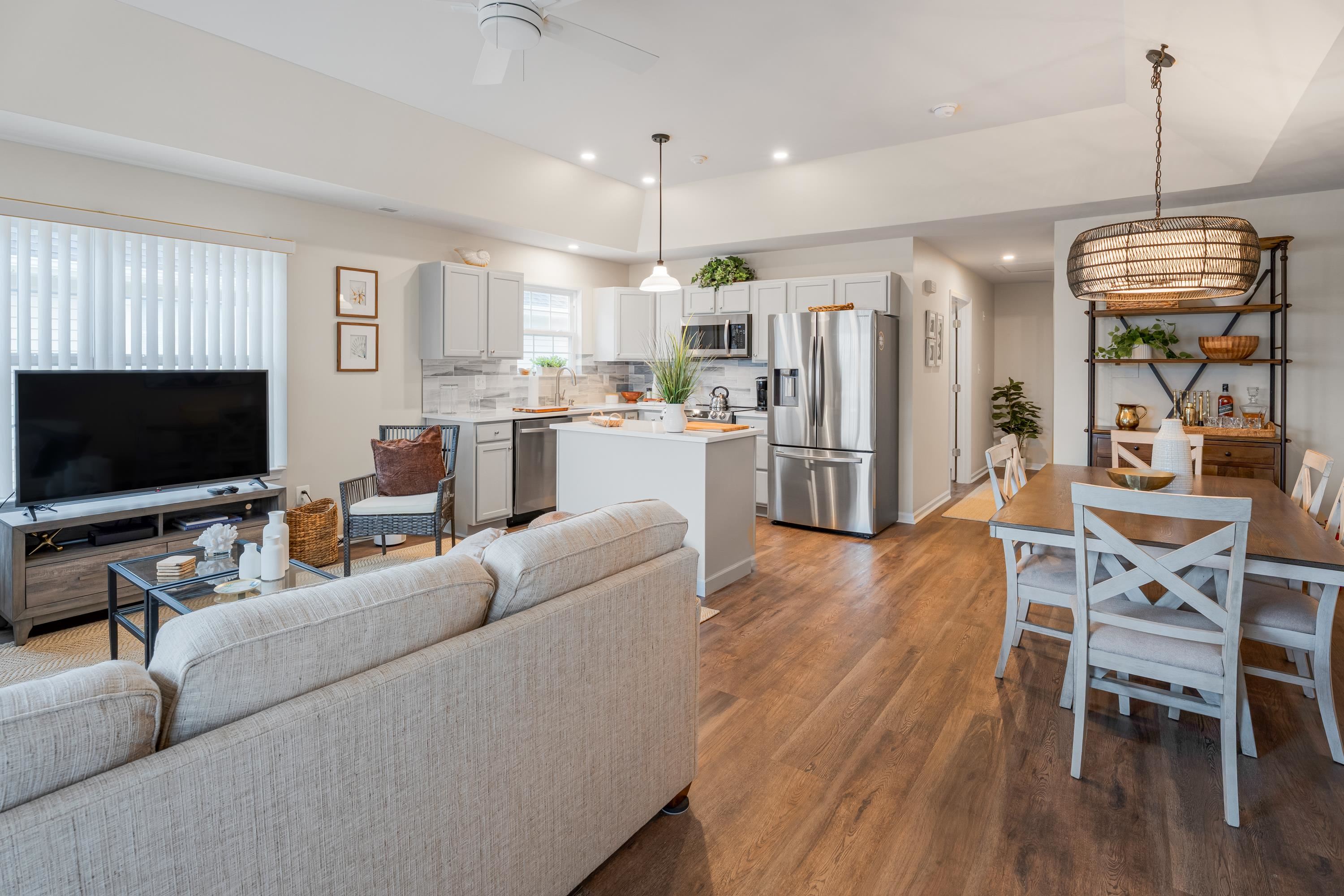 229 E Andrews Avenue Unit: B