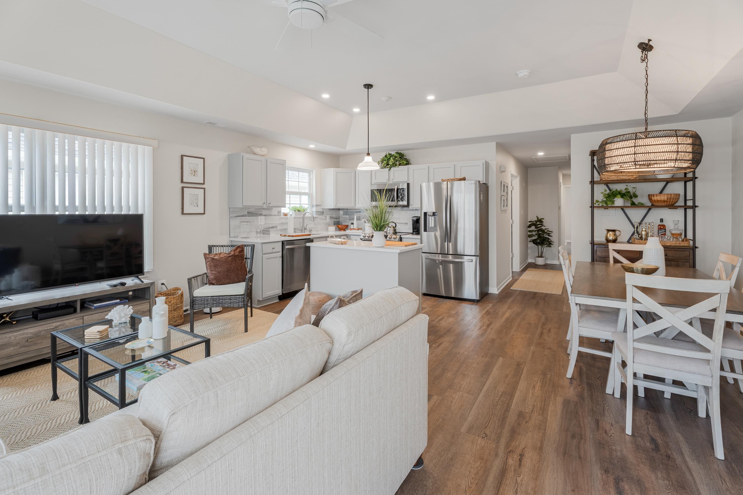 229 E Andrews Avenue Unit: B
