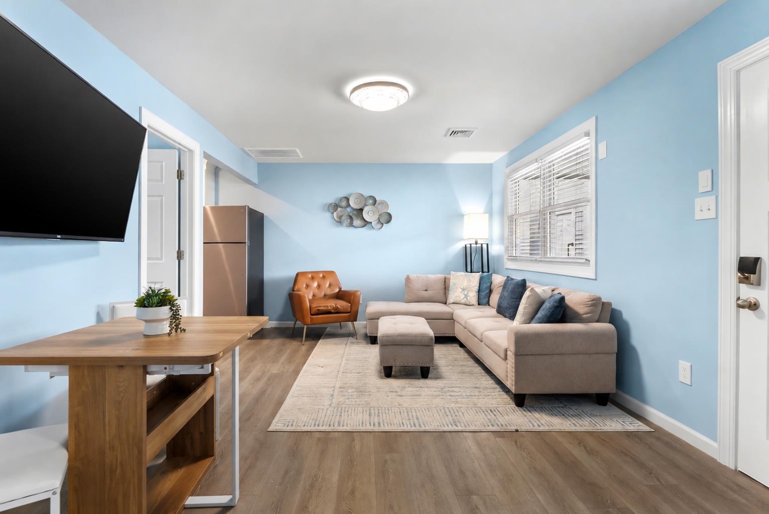 110 E 24th Avenue Unit: C