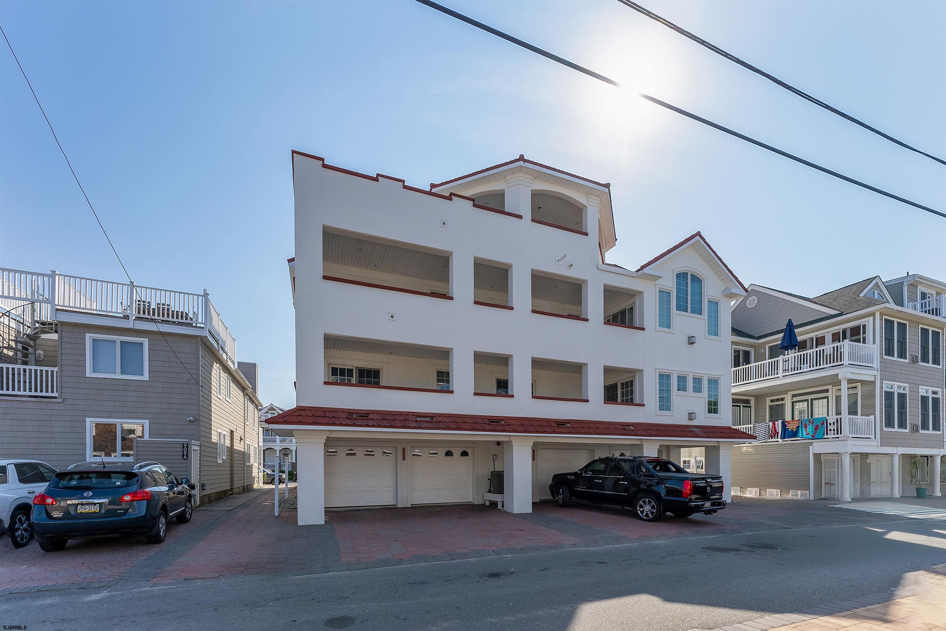 905 Saint Charles Pl Unit: 2