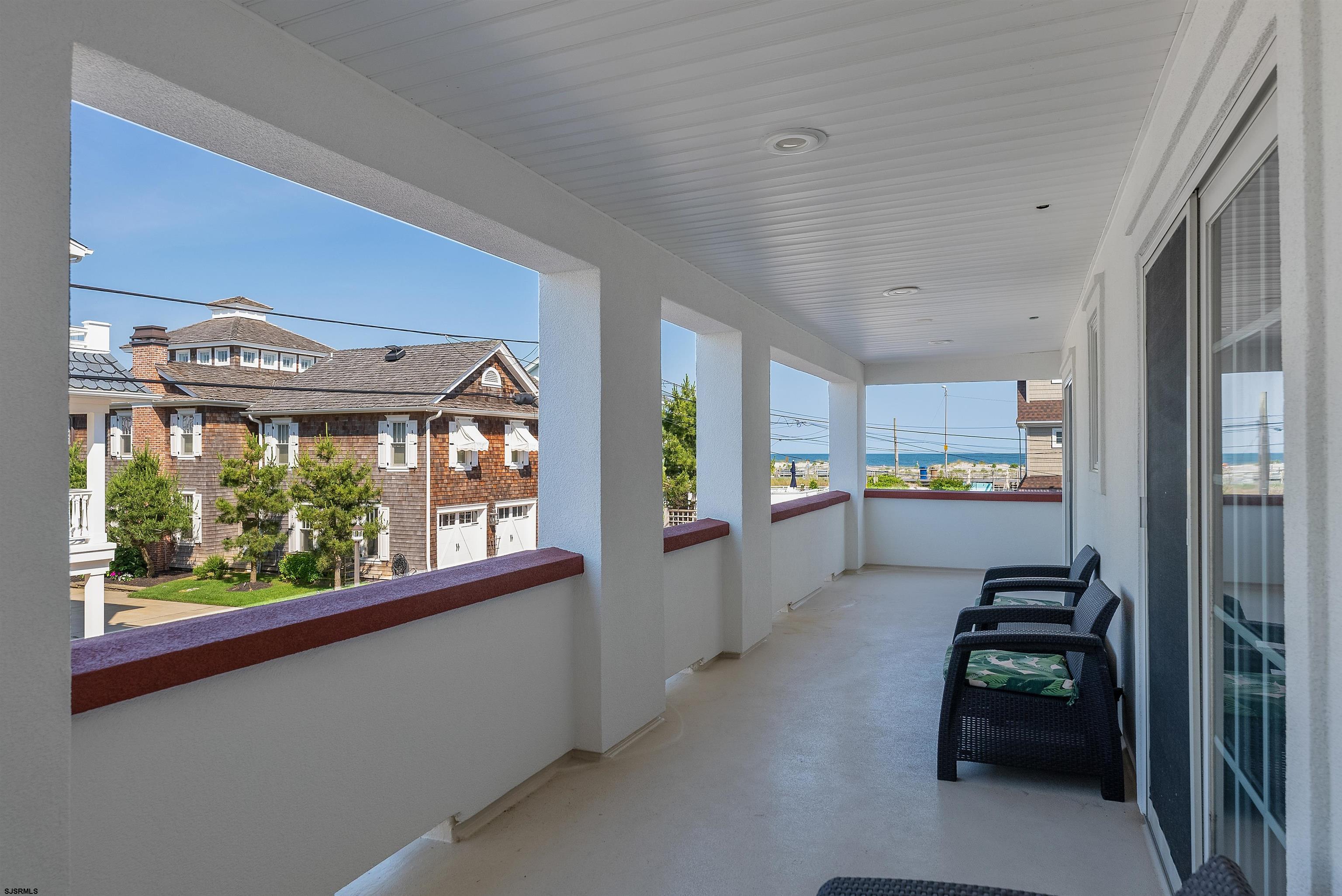 905 Saint Charles Pl Unit: 2