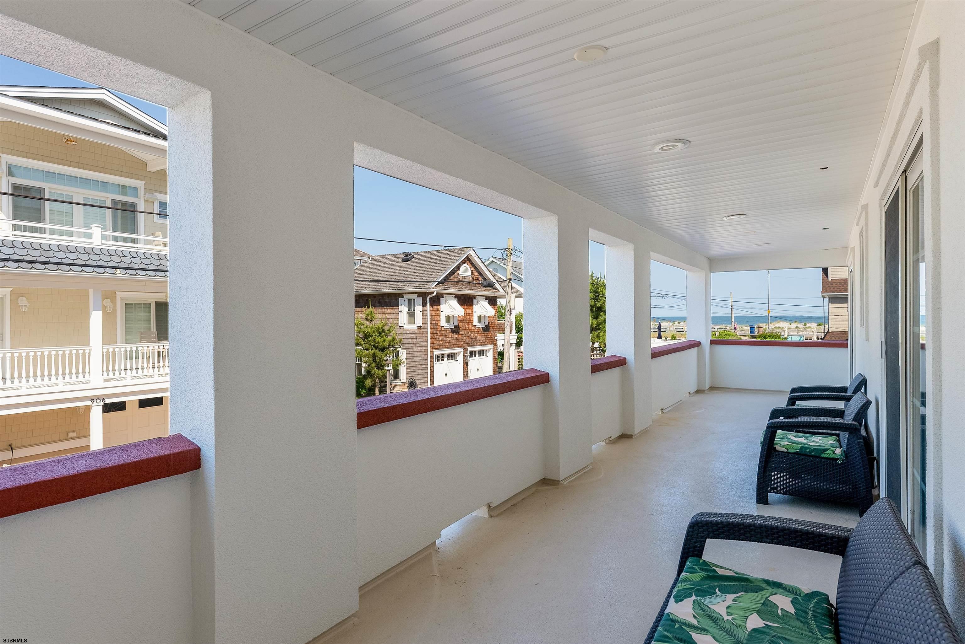 905 Saint Charles Pl Unit: 2