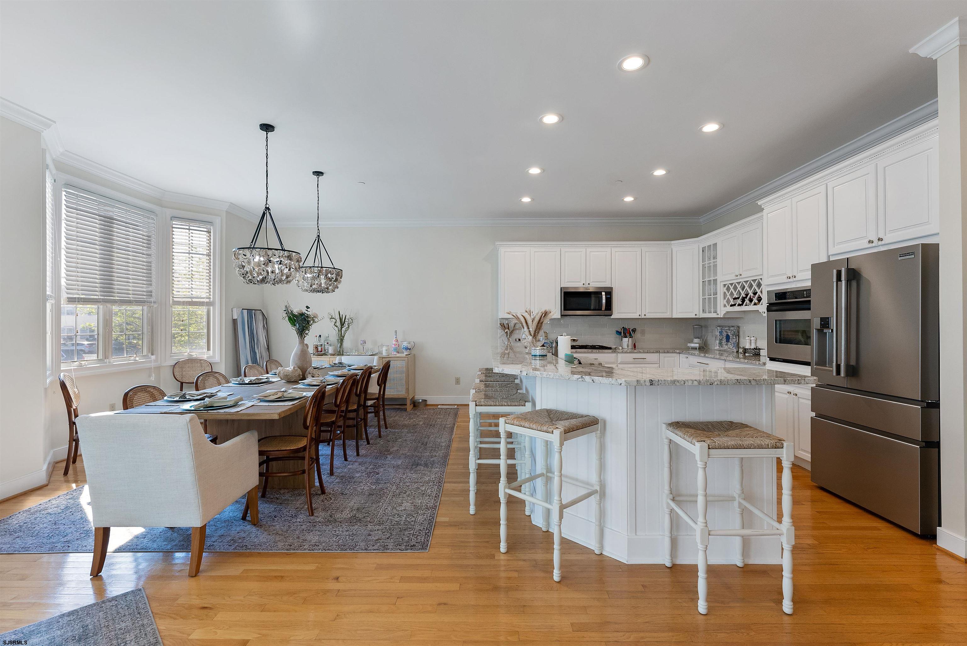 905 Saint Charles Pl Unit: 2