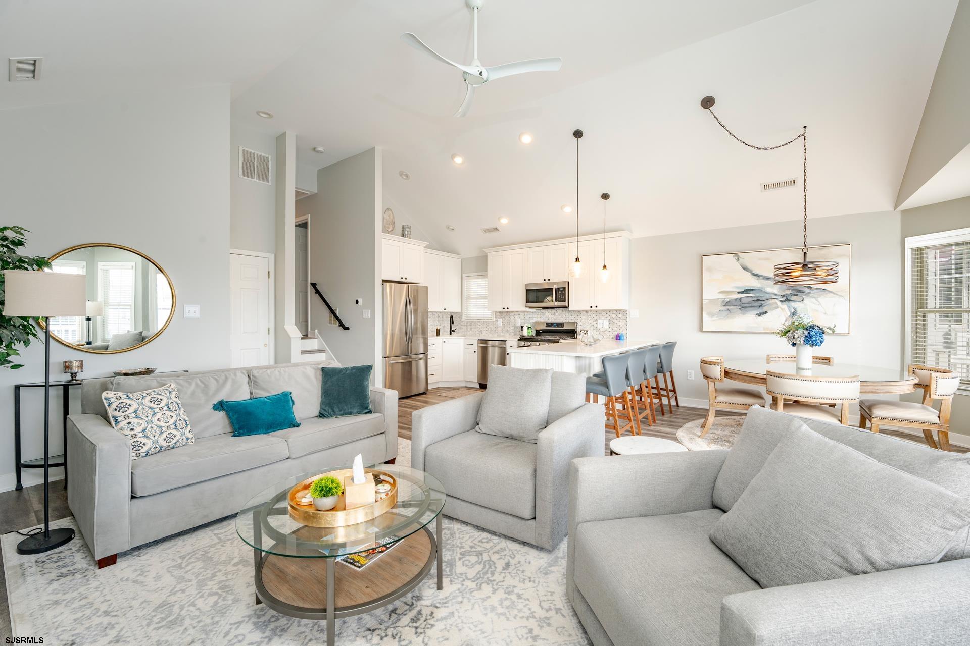 2858 West Ave Unit: 2