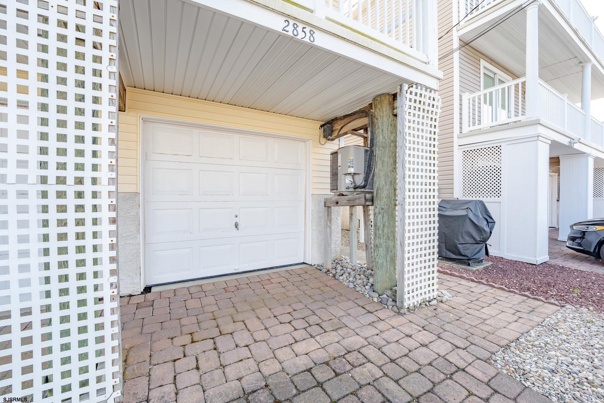 2858 West Ave Unit: 2