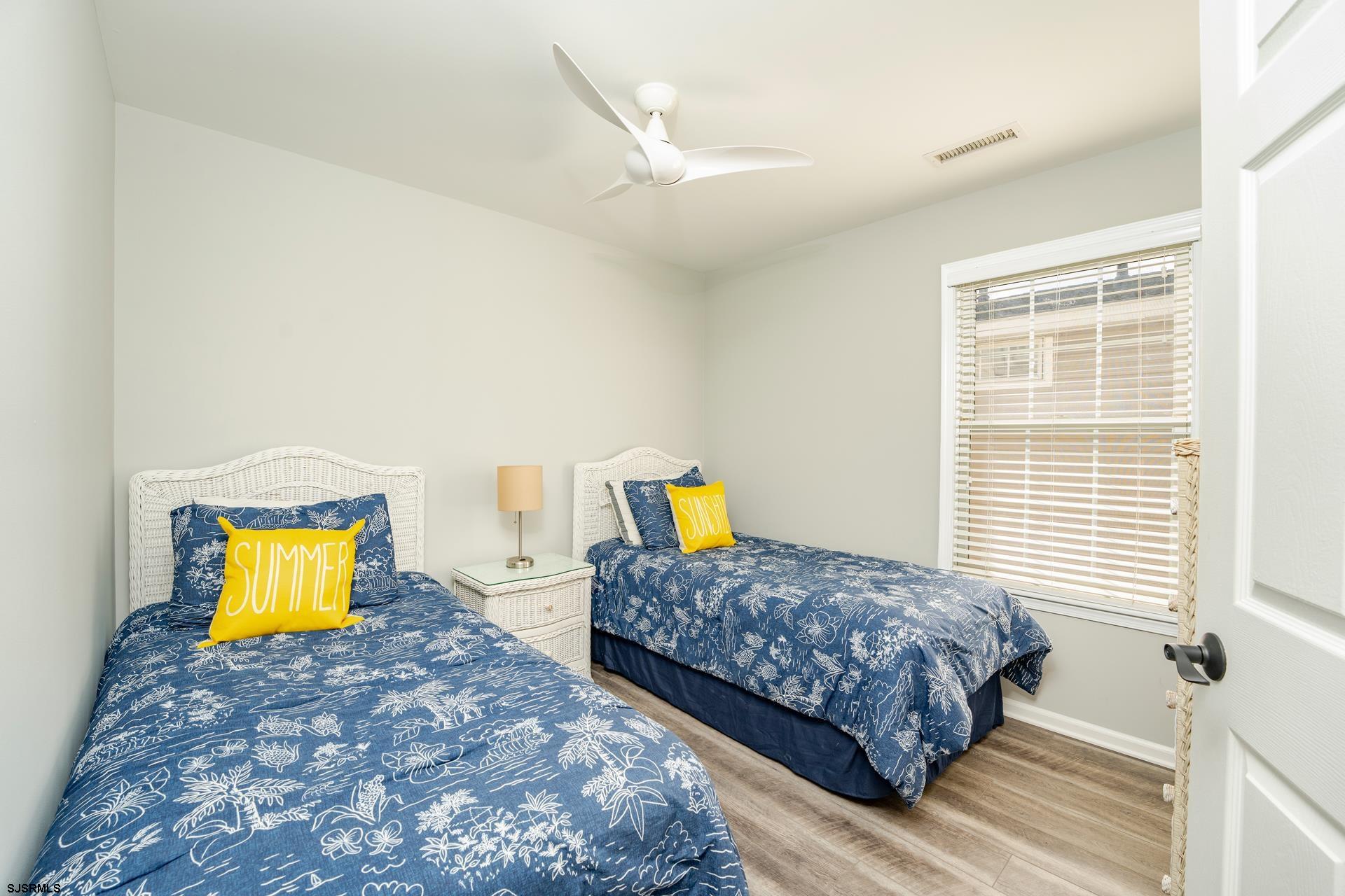 2858 West Ave Unit: 2