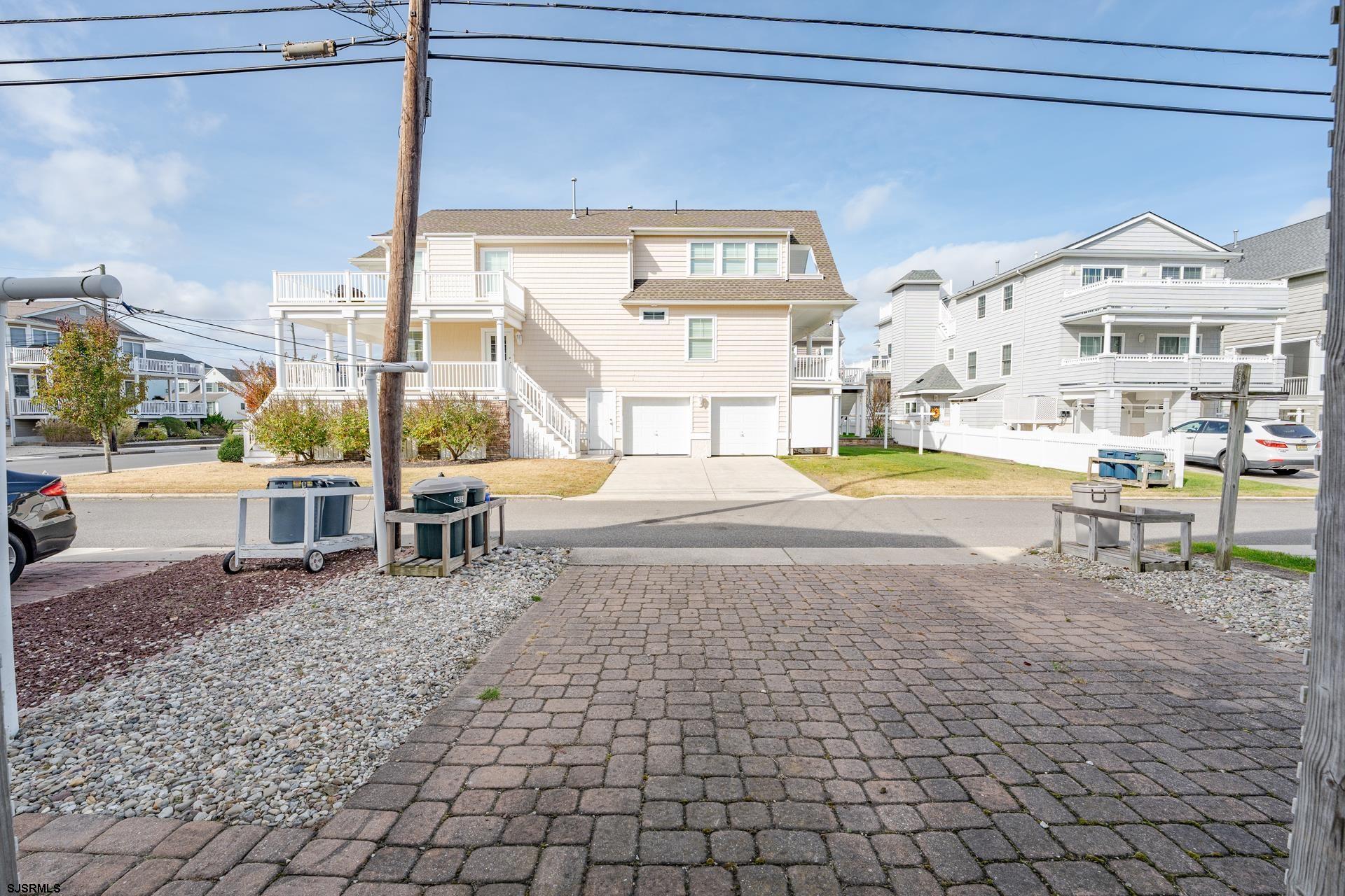 2858 West Ave Unit: 2