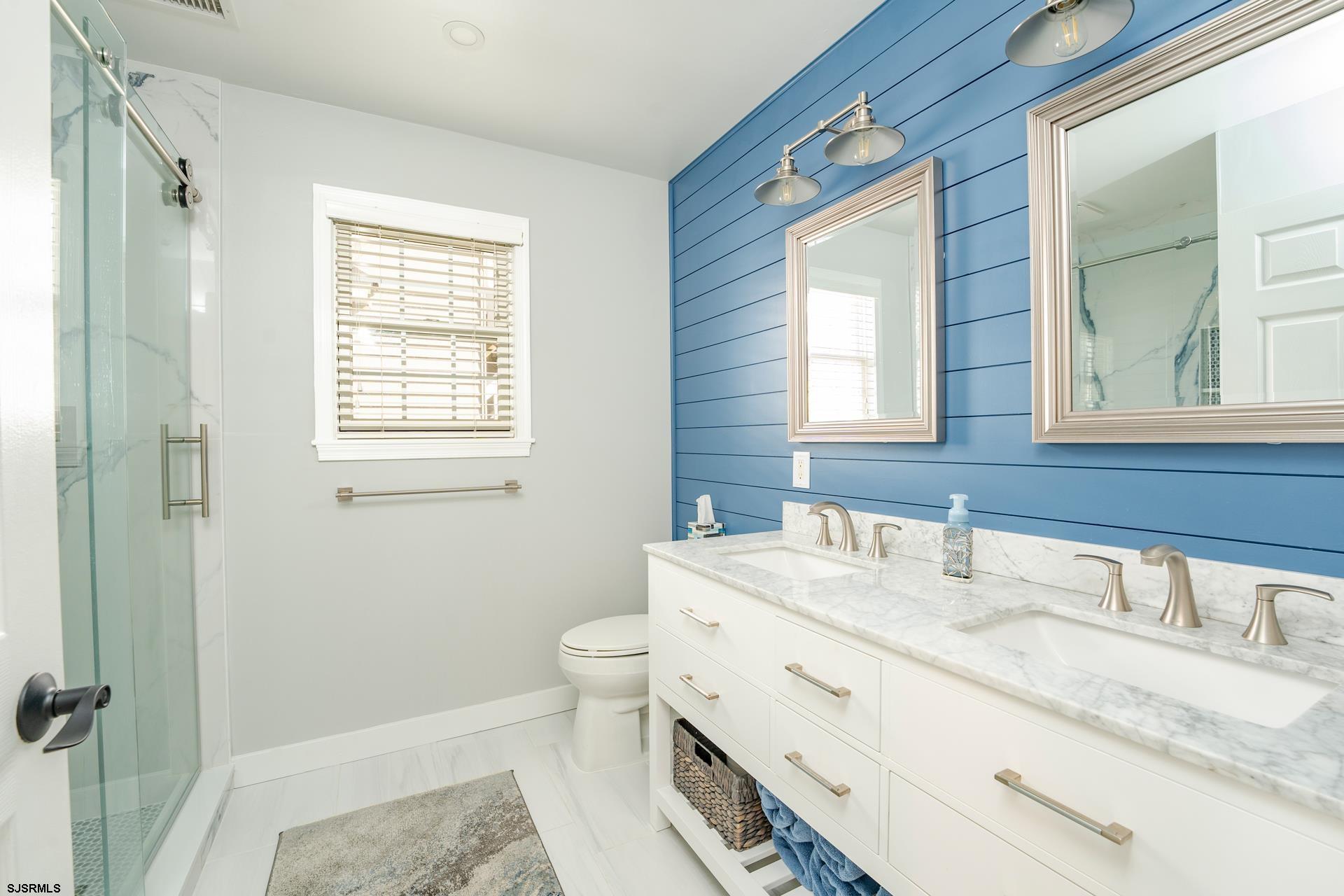 2858 West Ave Unit: 2