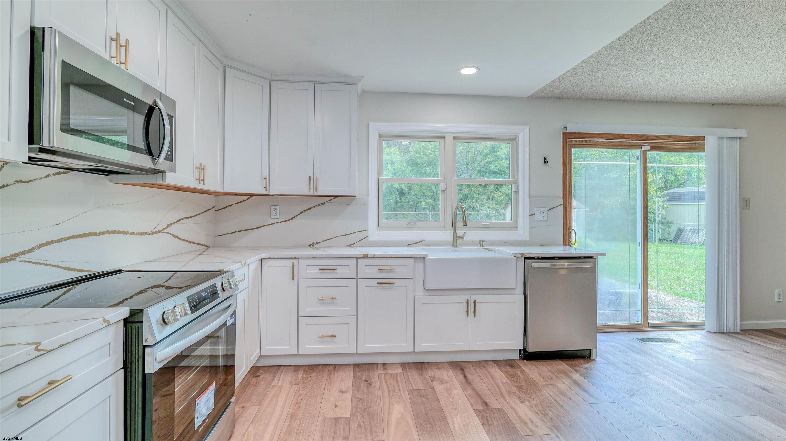 137 Arbor Meadow Dr