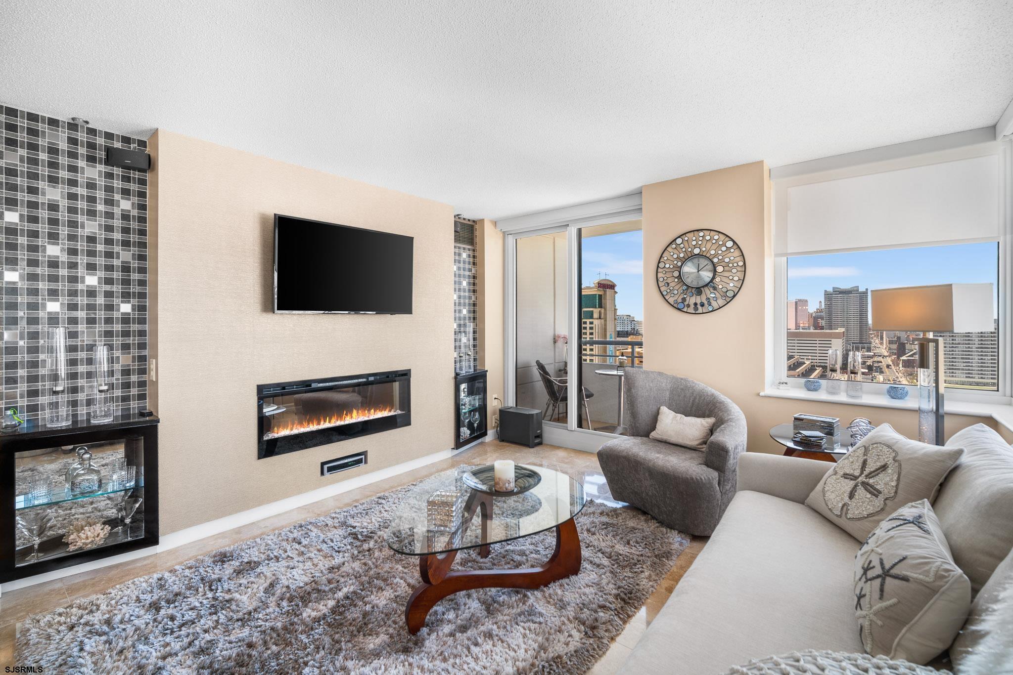 526 Pacific Ave Unit: 1606