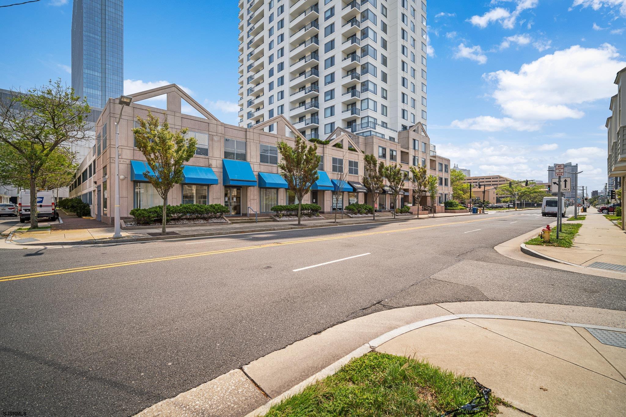 526 Pacific Ave Unit: 1606