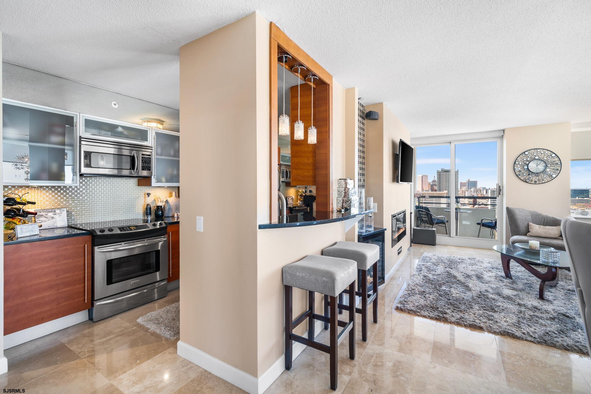 526 Pacific Ave Unit: 1606