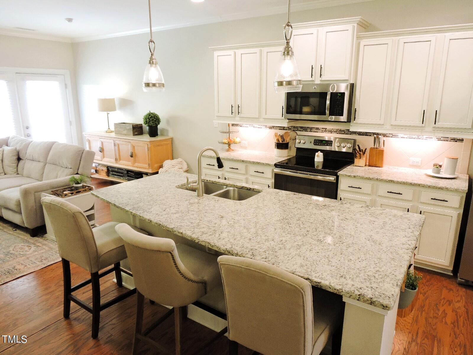 1151 Searstone Court