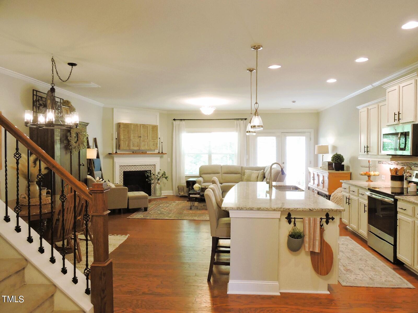 1151 Searstone Court