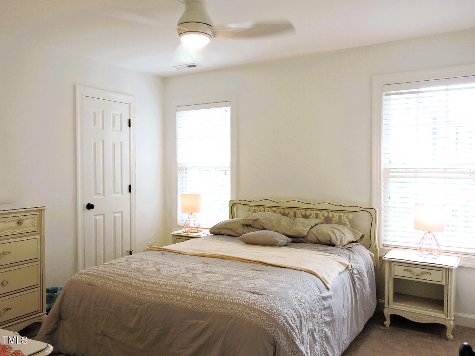 1008 Goldenview Court