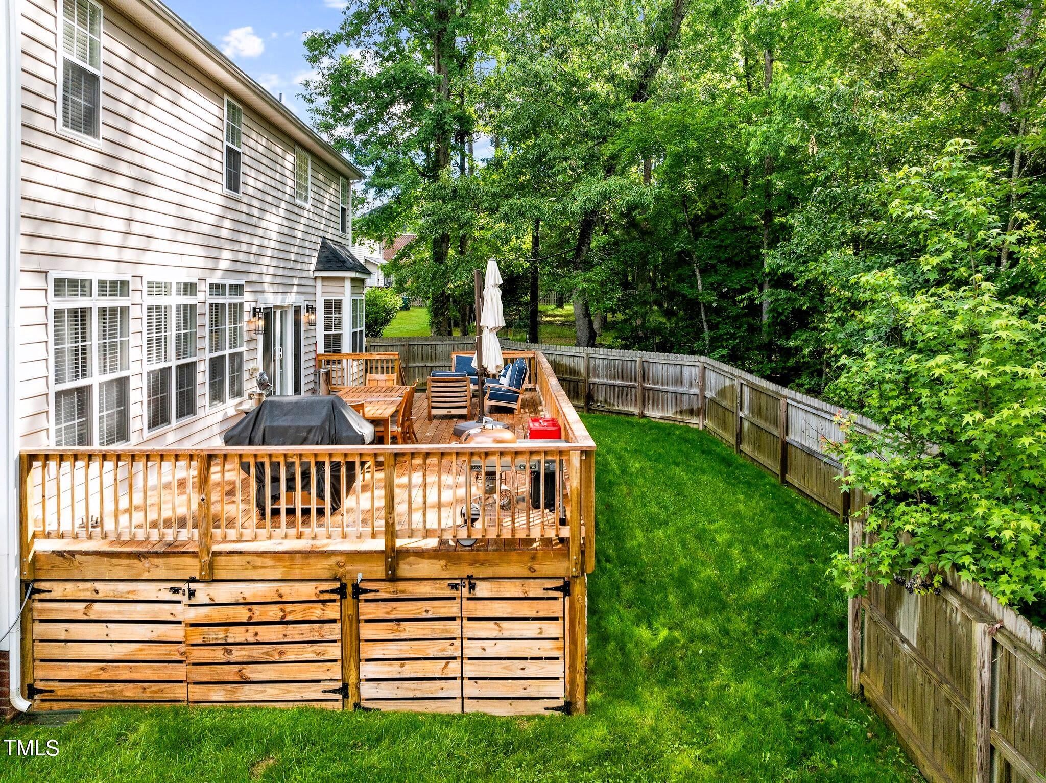 1008 Goldenview Court