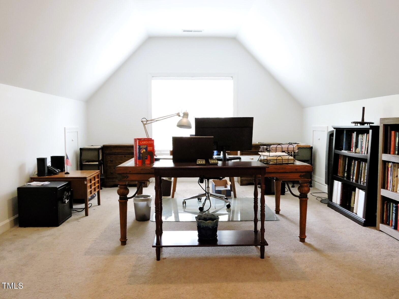 1008 Goldenview Court