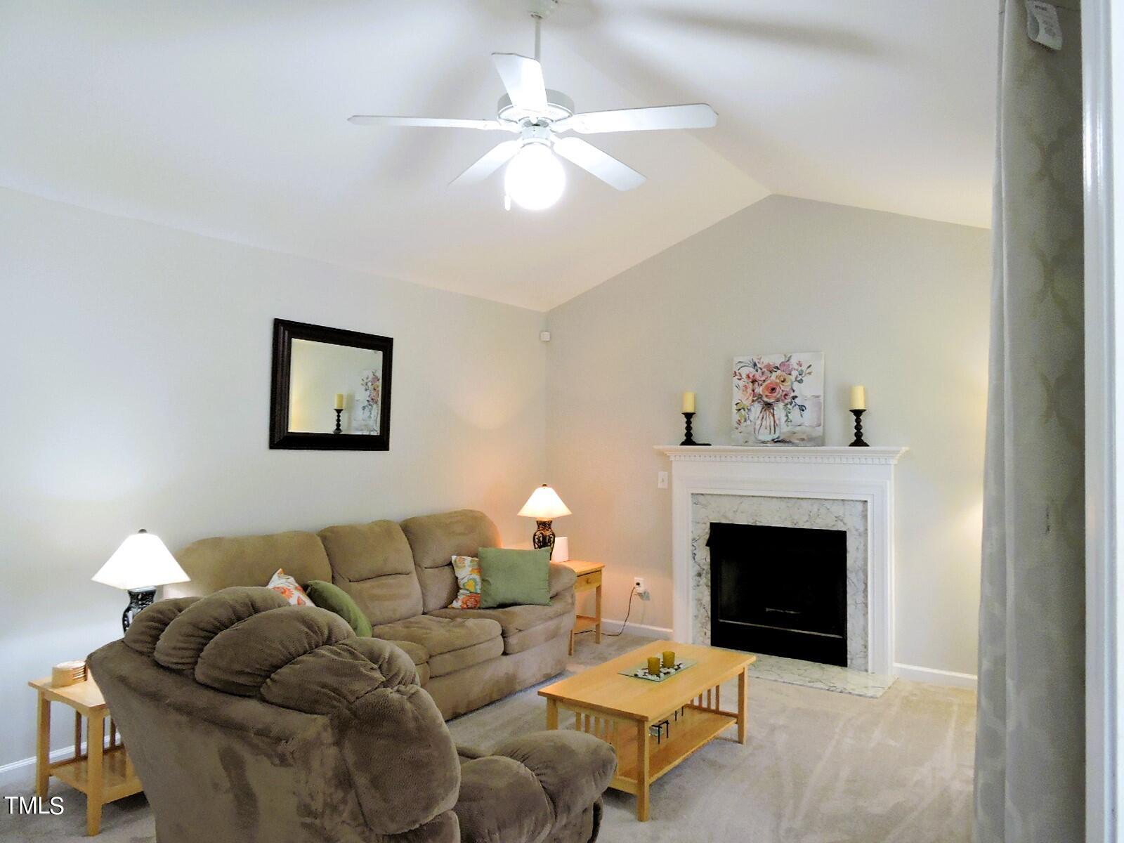 1092 Blackstone Drive