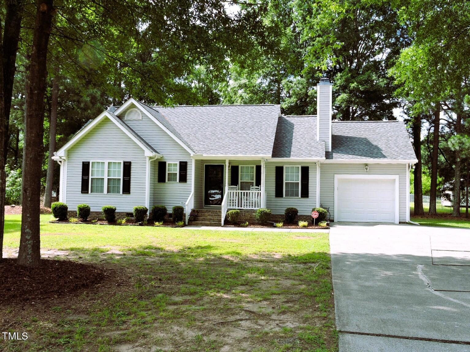 1092 Blackstone Drive