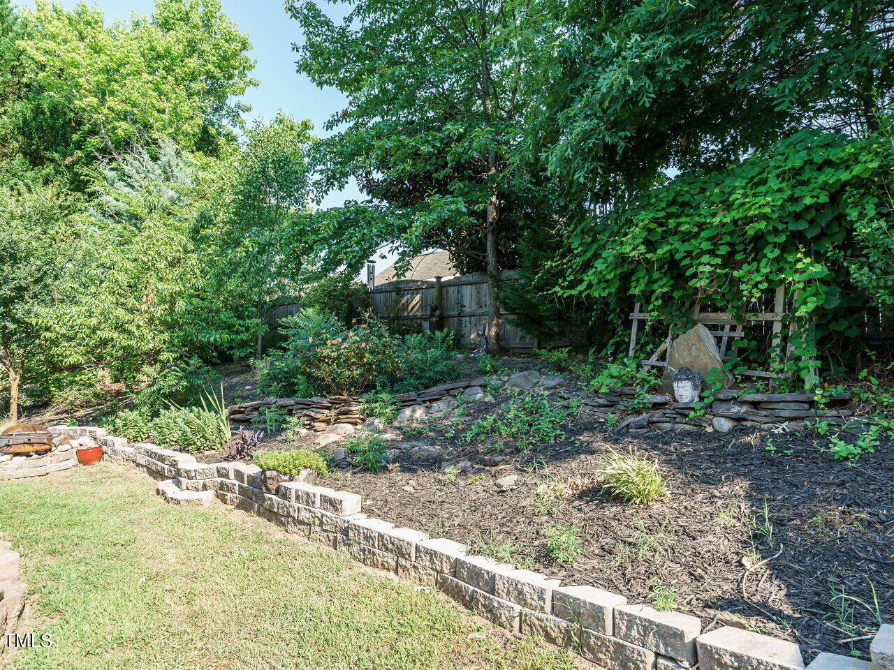 107 Whitney Lane