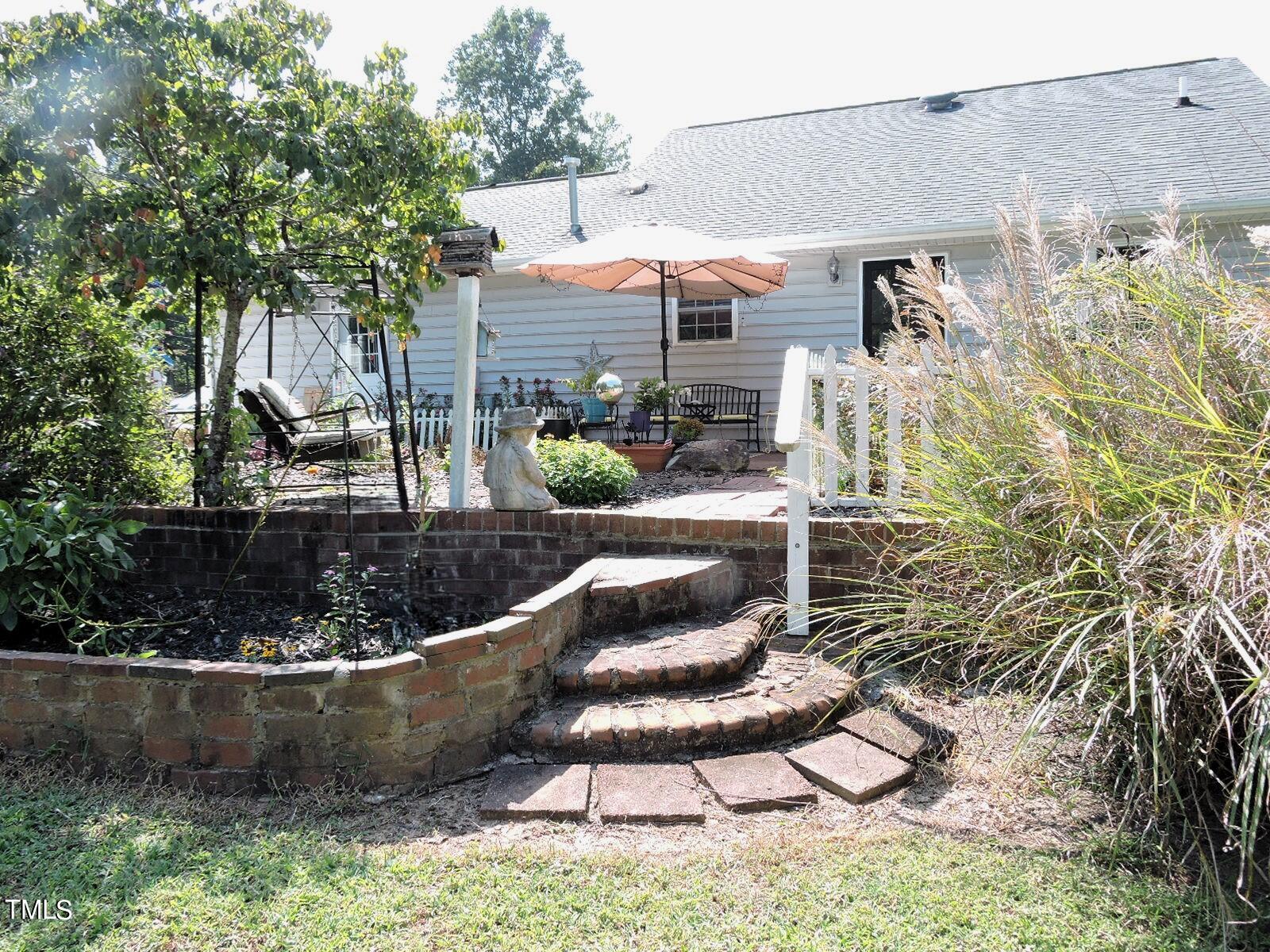 308 Delvin Lane