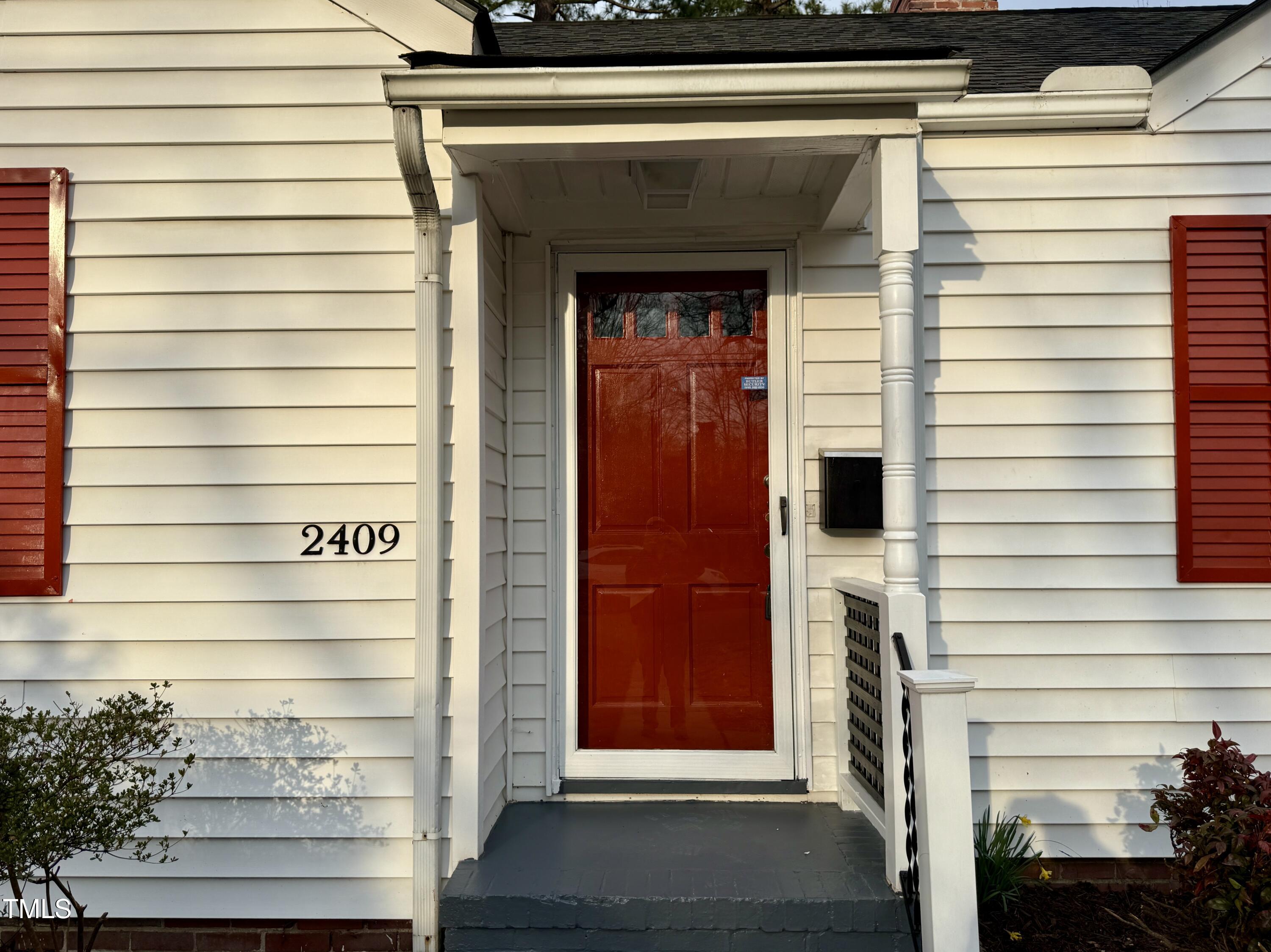 2409 Shenandoah Avenue