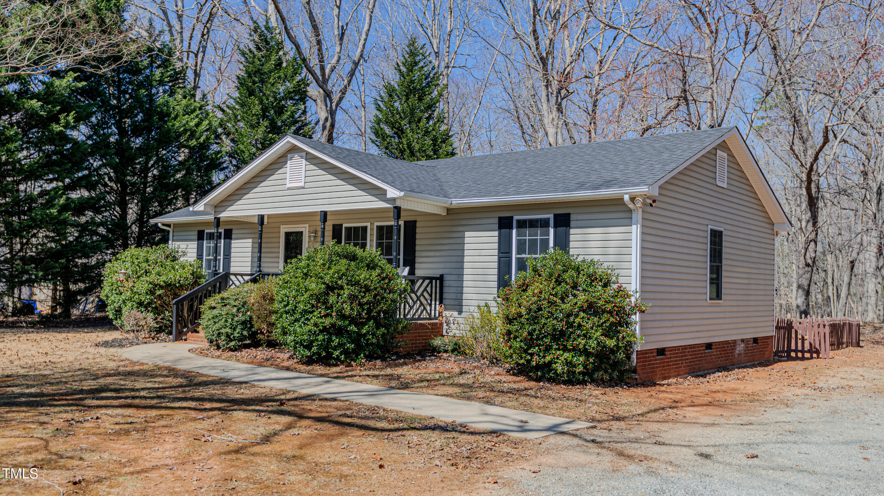 5717 Wagon Farm Road